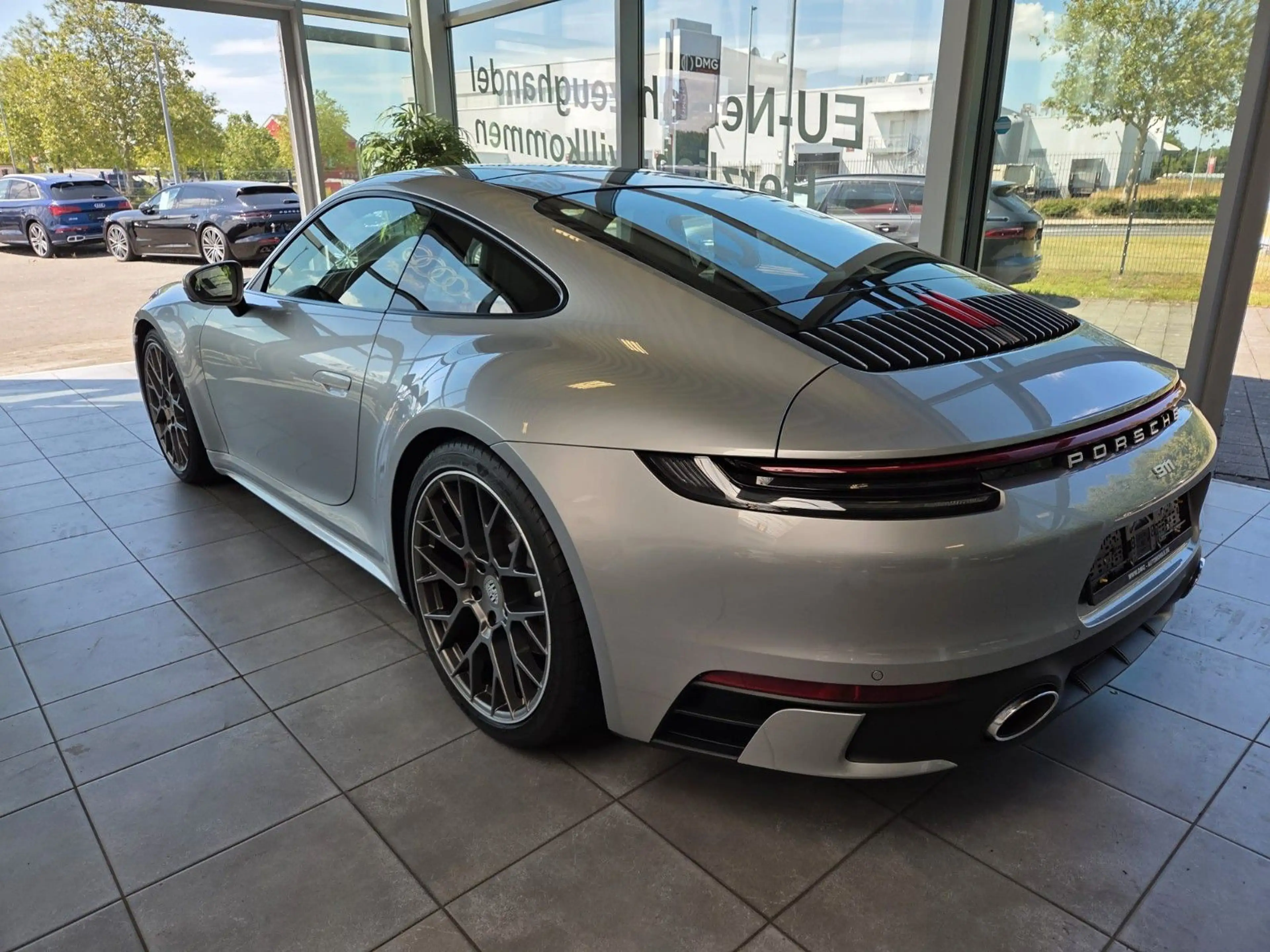 Porsche 911 Carrera 4S Sport Design VollAusst. — photo 10