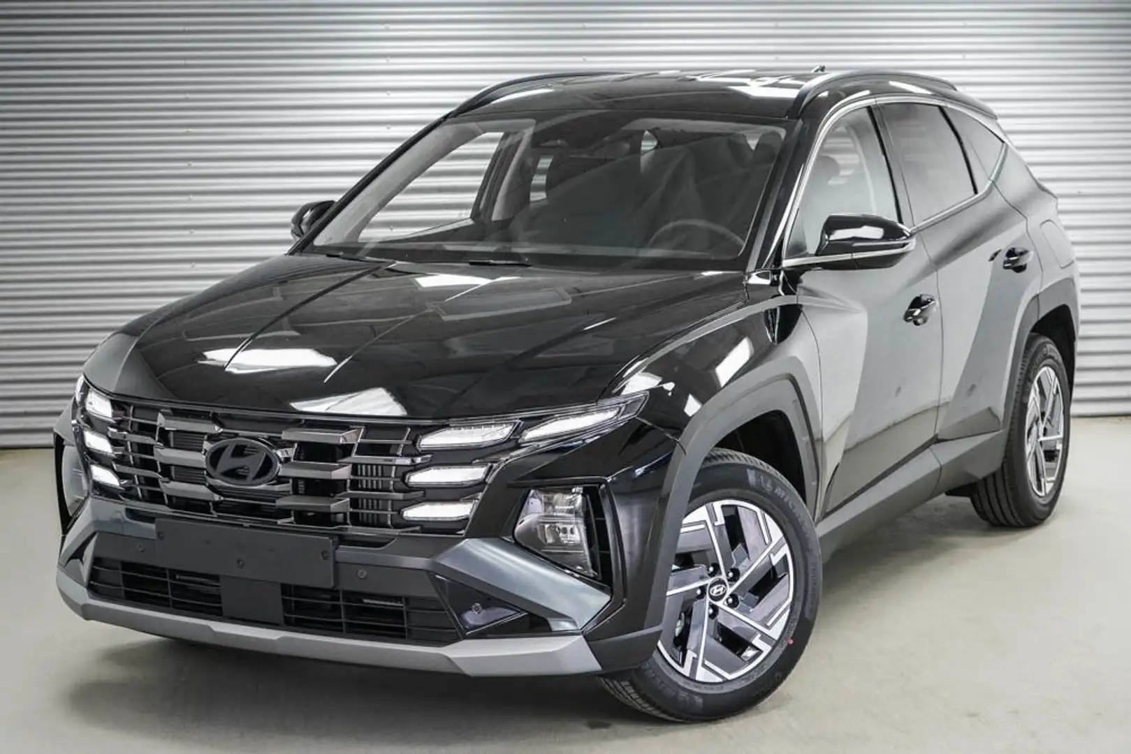 Hyundai TUCSON 1,6 T-GDI 2WD DCT MHEV Essential LED SITZ Zwart - 1