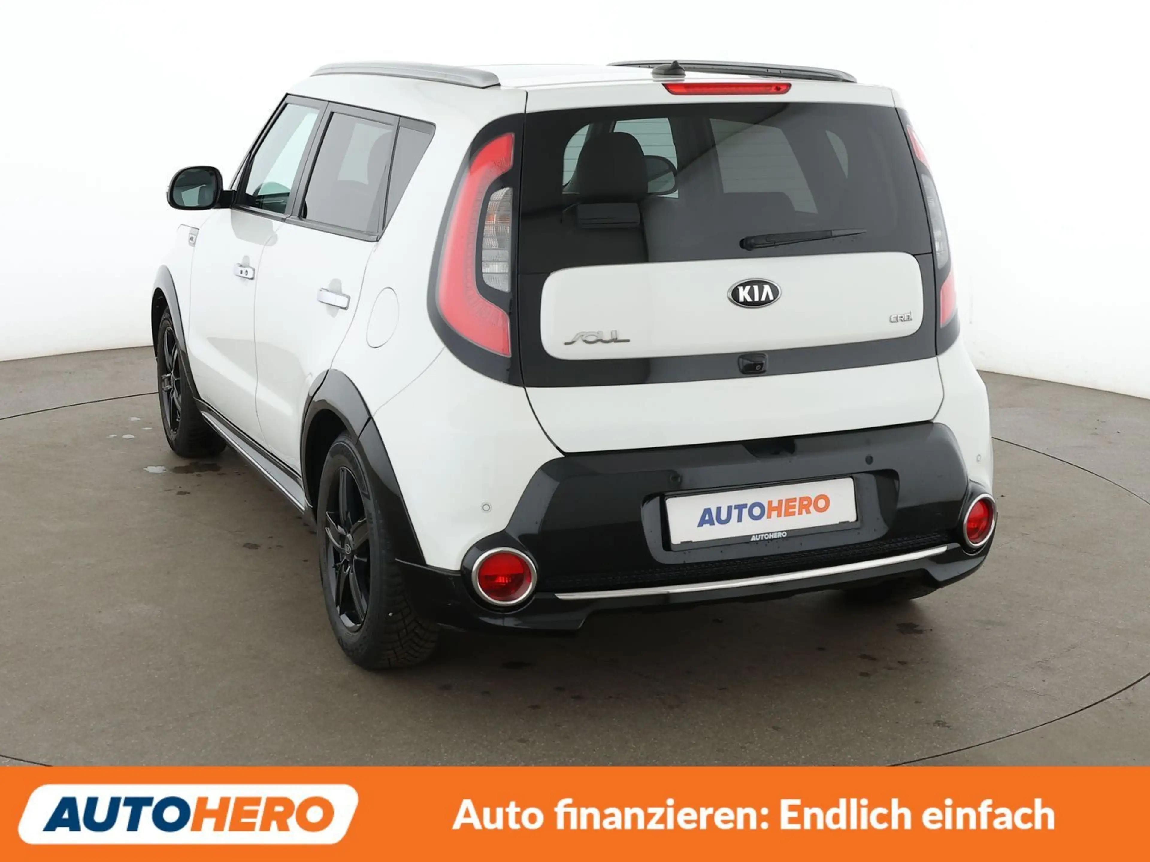 Kia Soul 1.6 CRDi Spirit Aut*NAVI*TEMPO*CAM*PDC*SHZ* — photo 4
