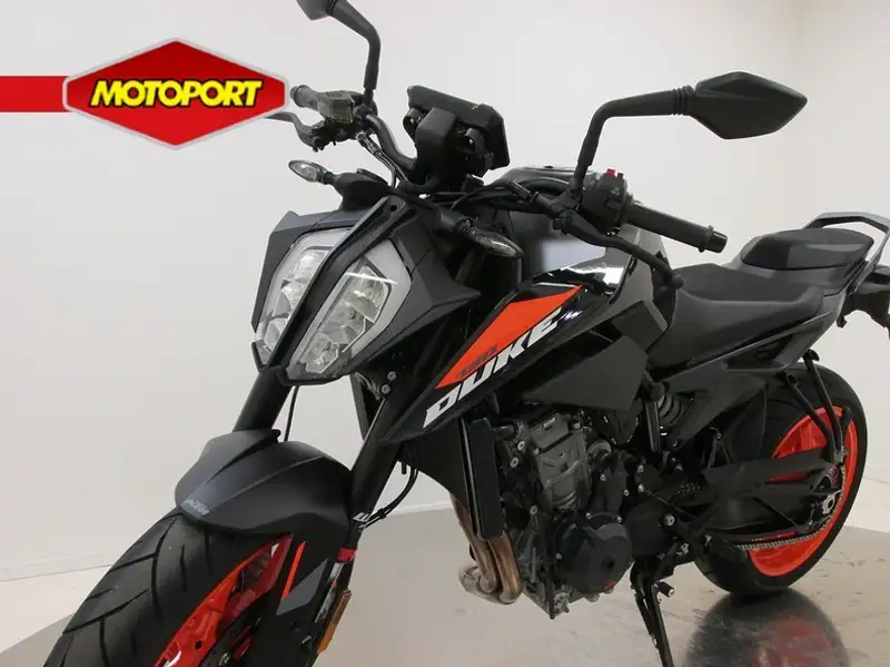 KTM 790 Duke - foto 6