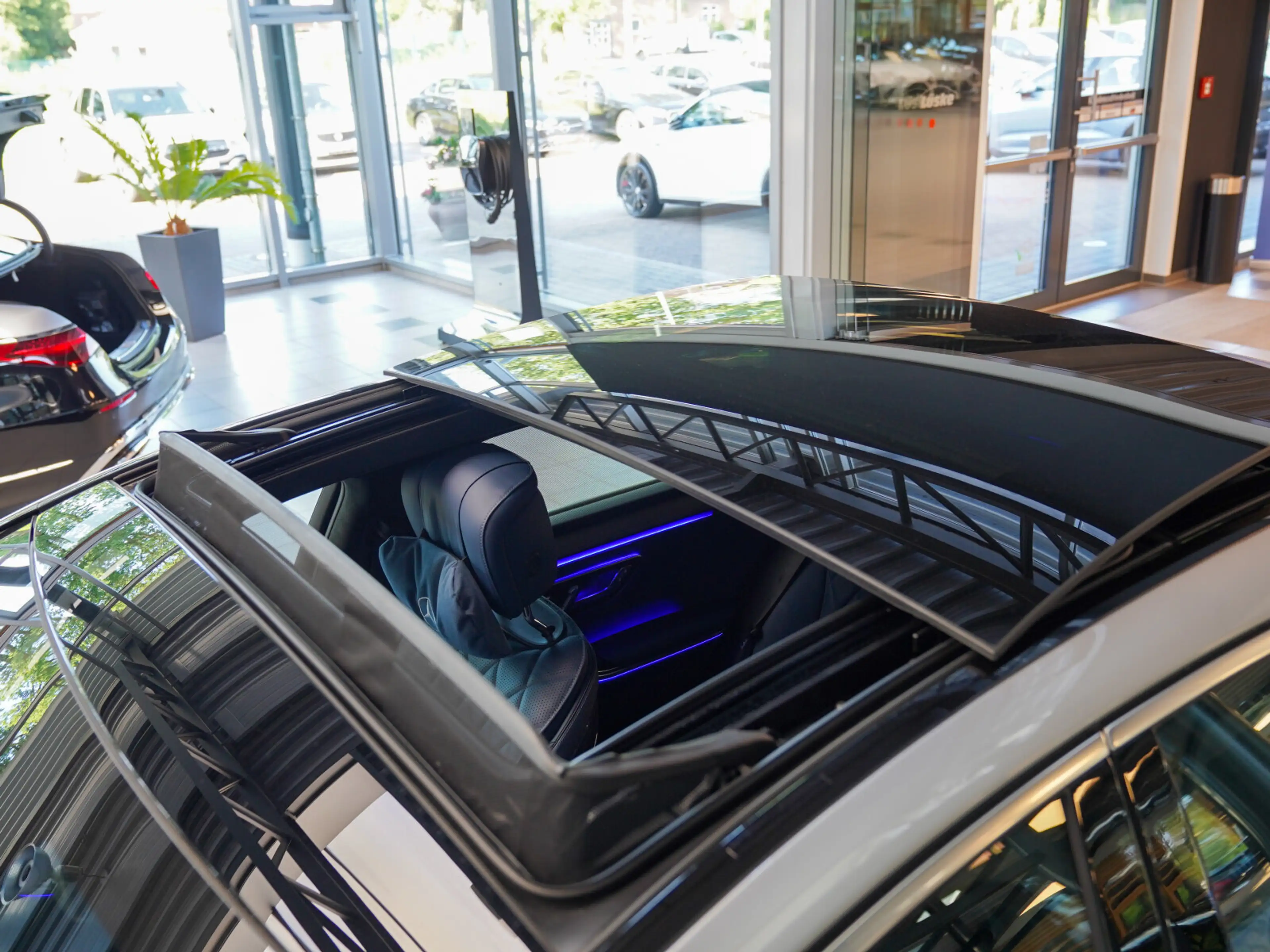Mercedes-Benz S 580 S 580 4M Lang MANUFAKTUR 190.727,- Exklusiv AMG — photo 7