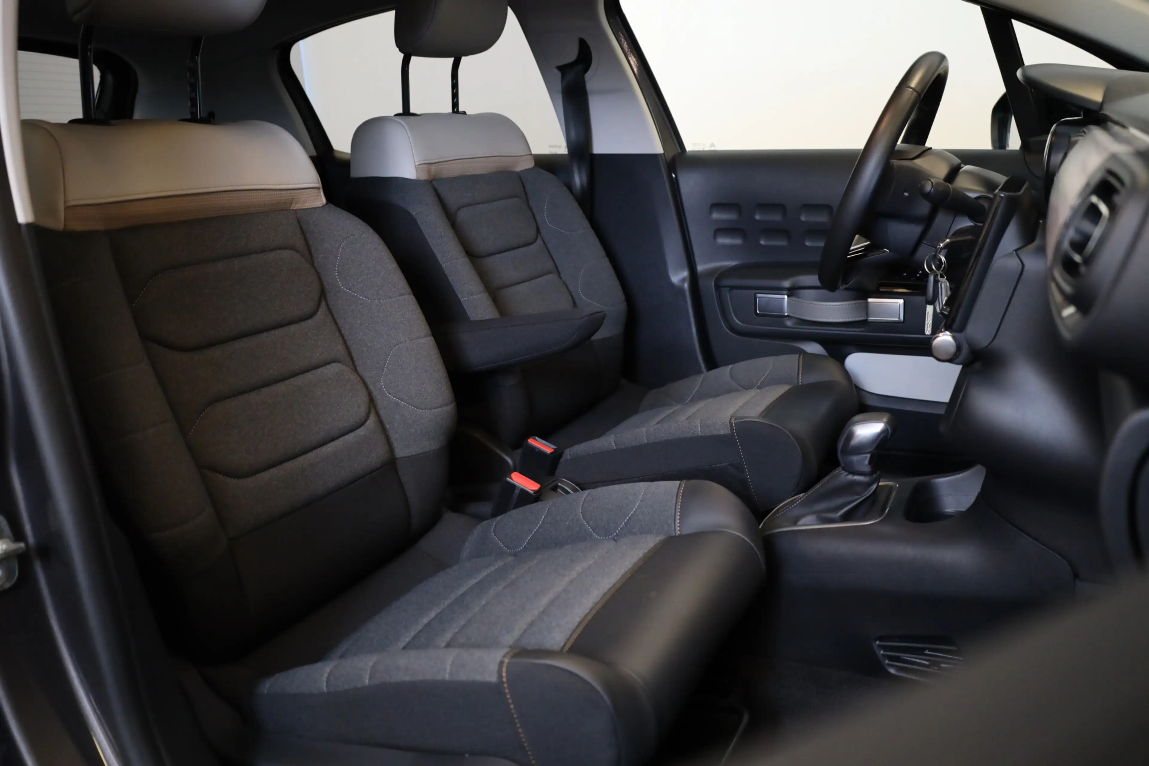 Citroen C3 PT 110 Shine Automaat-6 17" | Camera | Parkeersens — photo 10