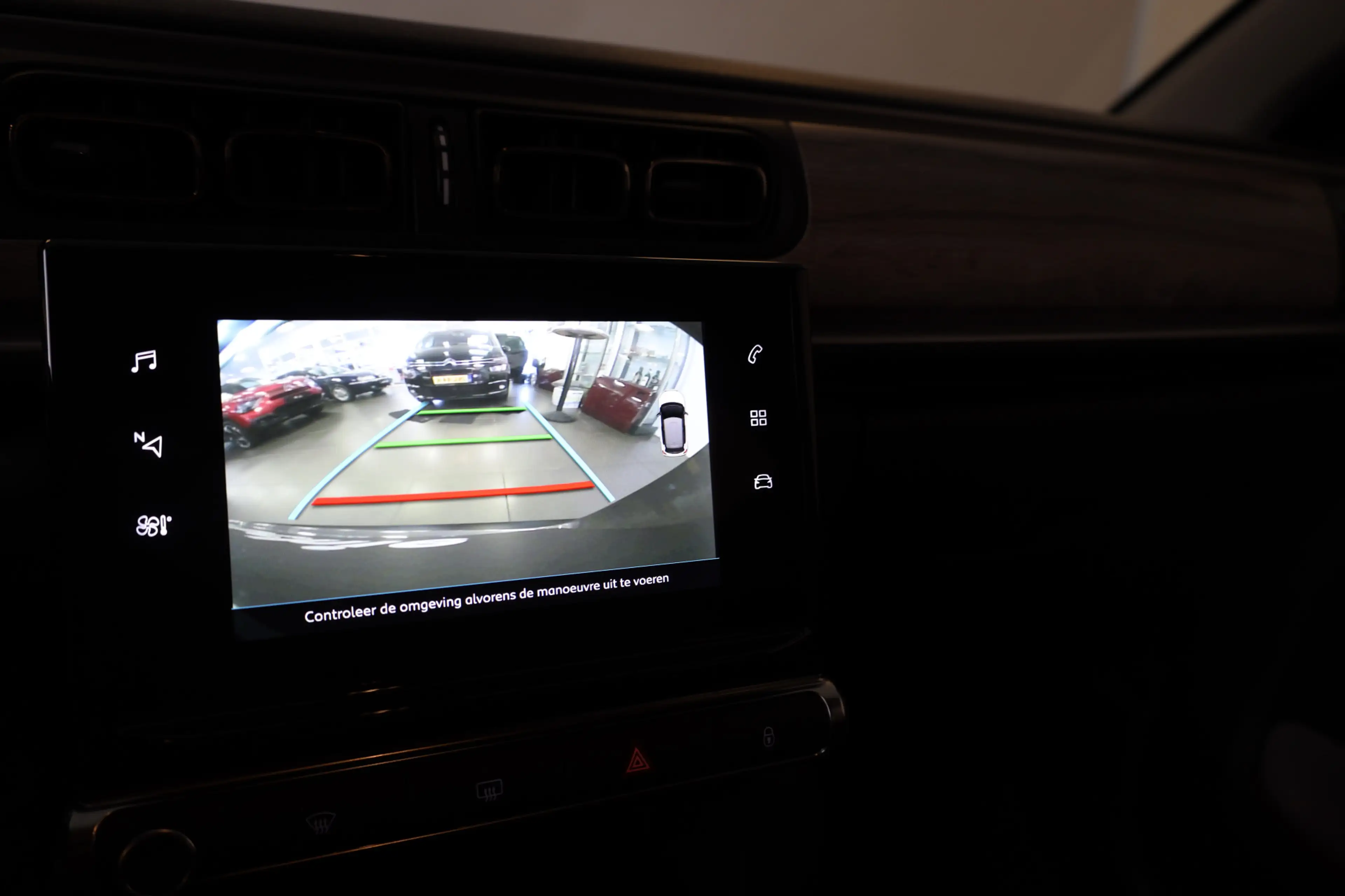 Citroen C3 PT 110 Shine Automaat-6 17" | Camera | Parkeersens — photo 28