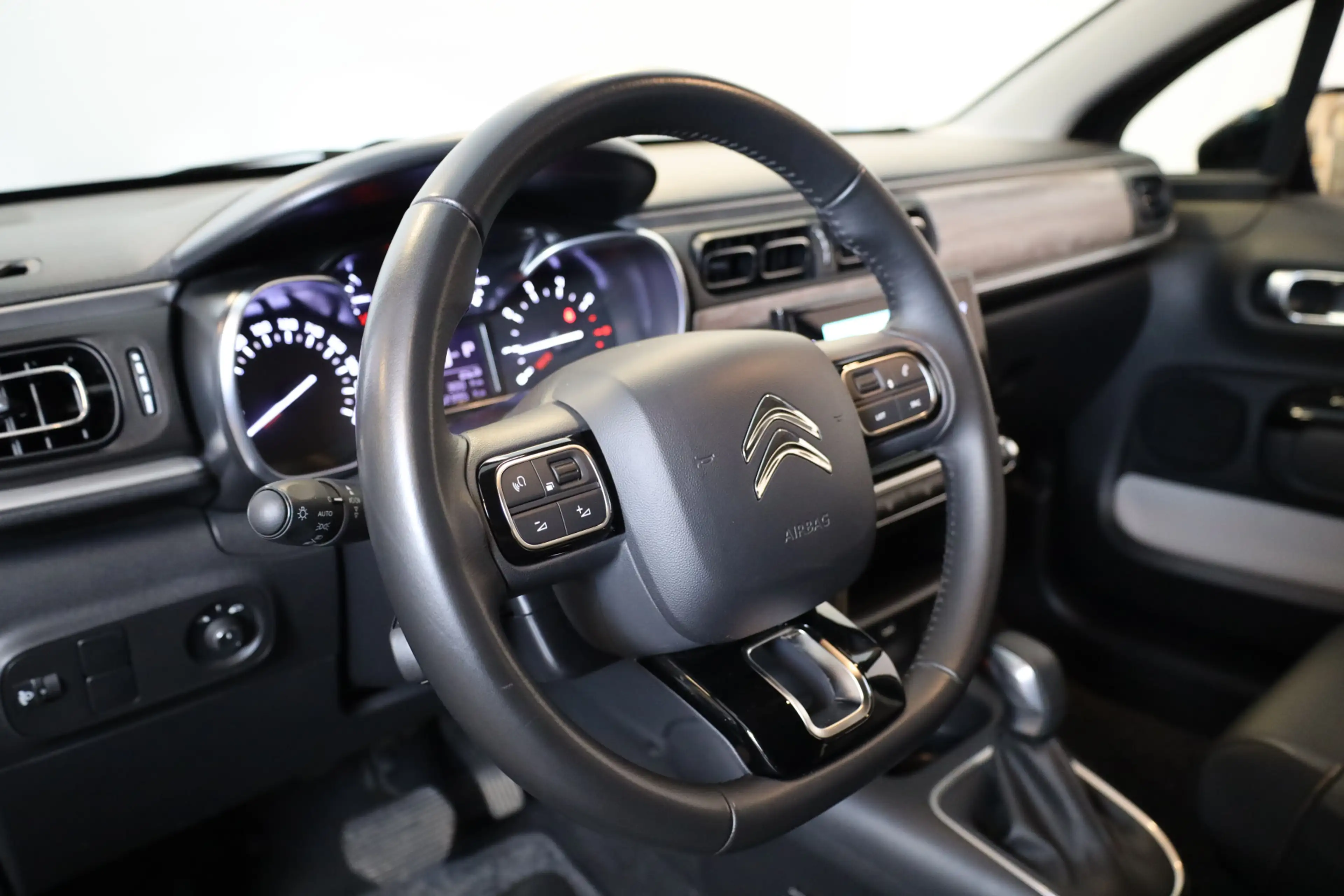 Citroen C3 PT 110 Shine Automaat-6 17" | Camera | Parkeersens — photo 21