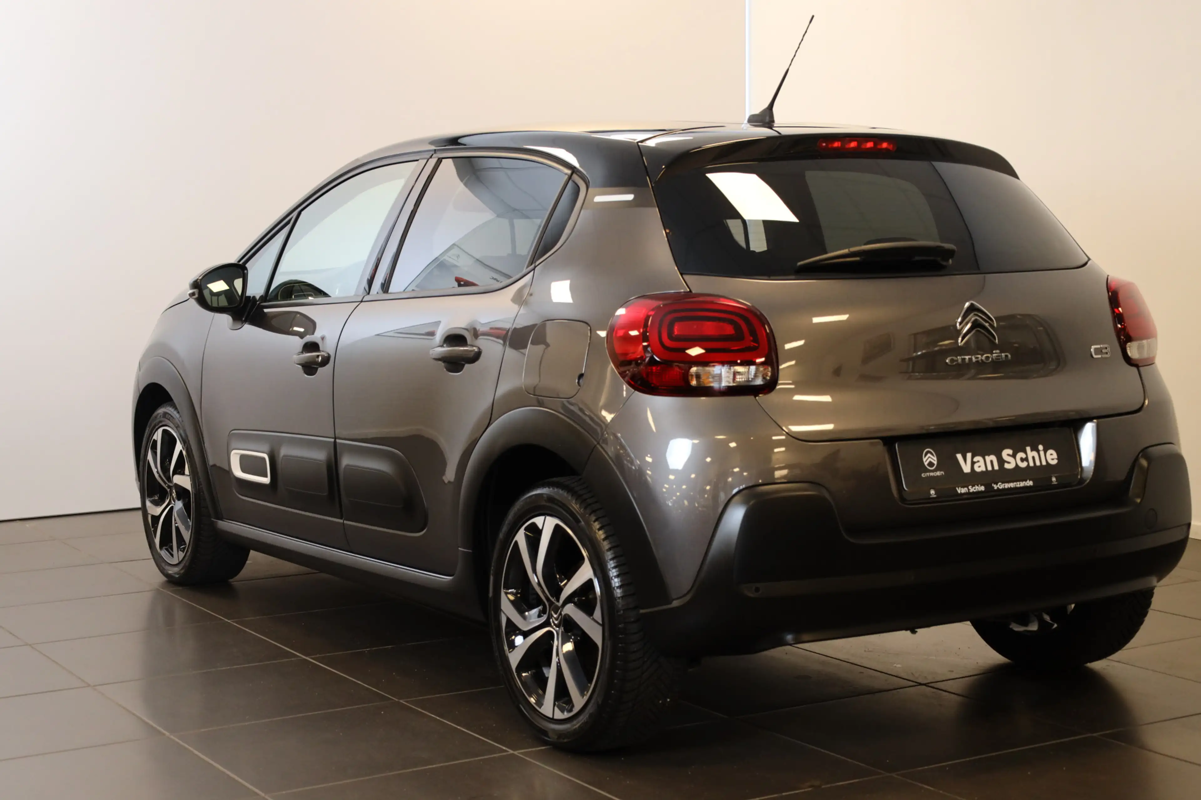 Citroen C3 PT 110 Shine Automaat-6 17" | Camera | Parkeersens — photo 11