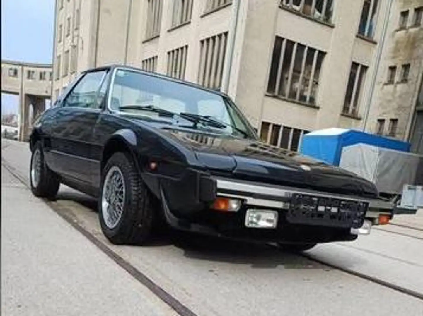 Fiat X 1/9 X 1/9 1500 Schwarz - 2