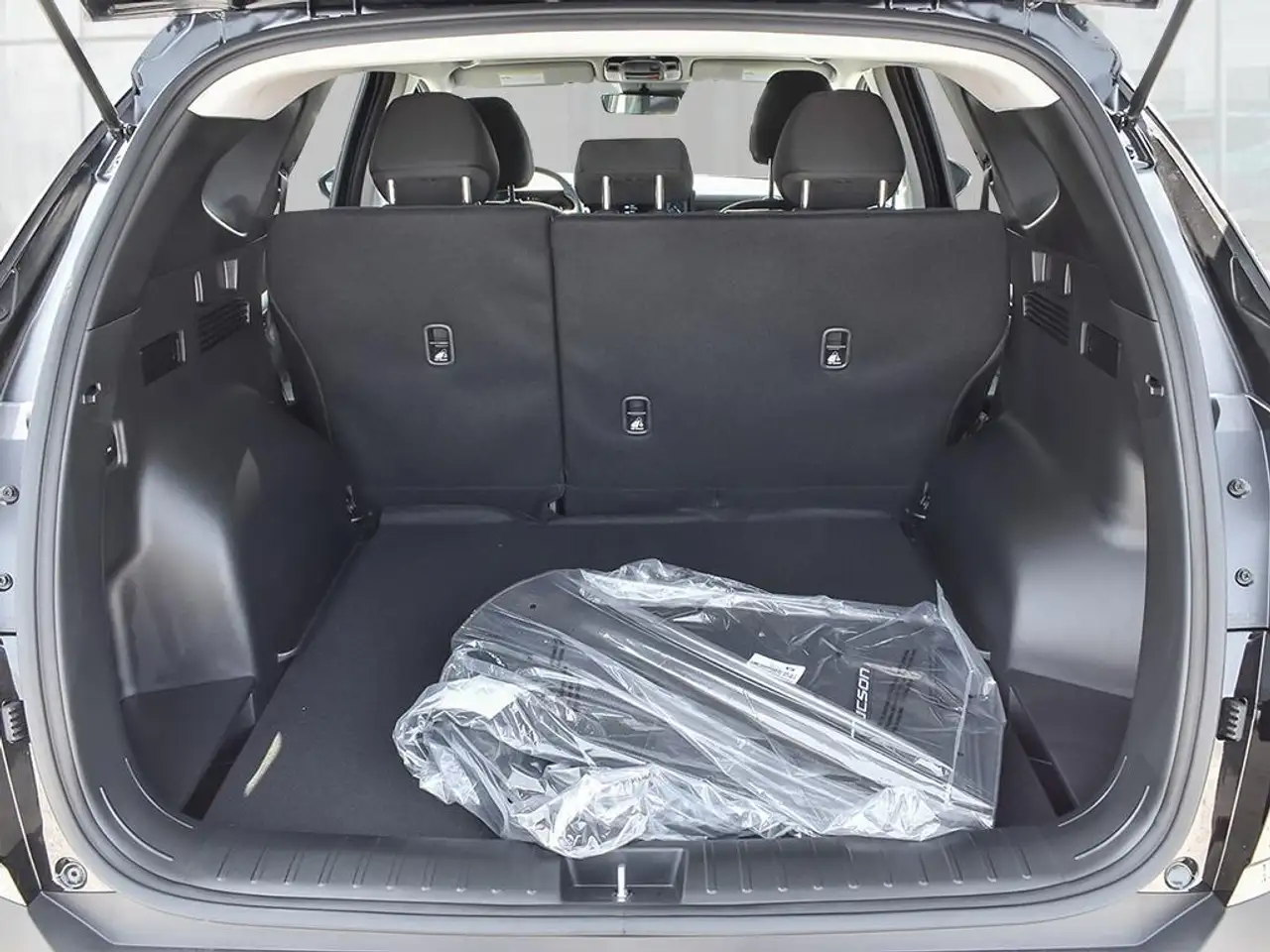 Hyundai TUCSON снимка Hyundai TUCSON