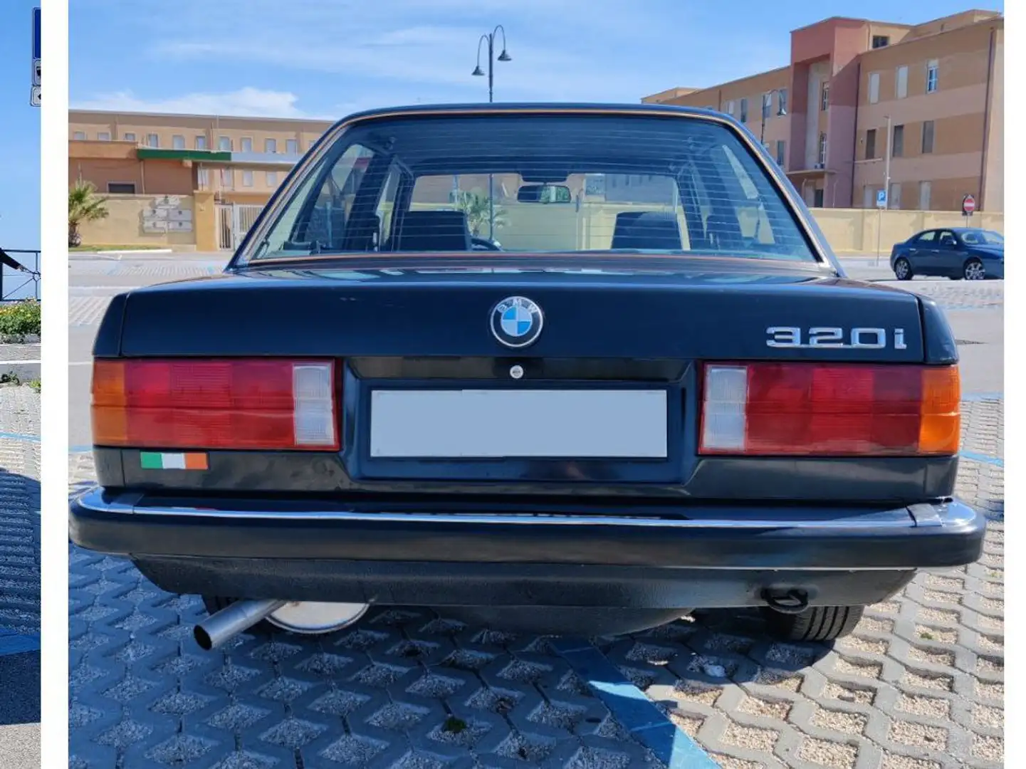BMW 320 320i 4p Šedá - 2