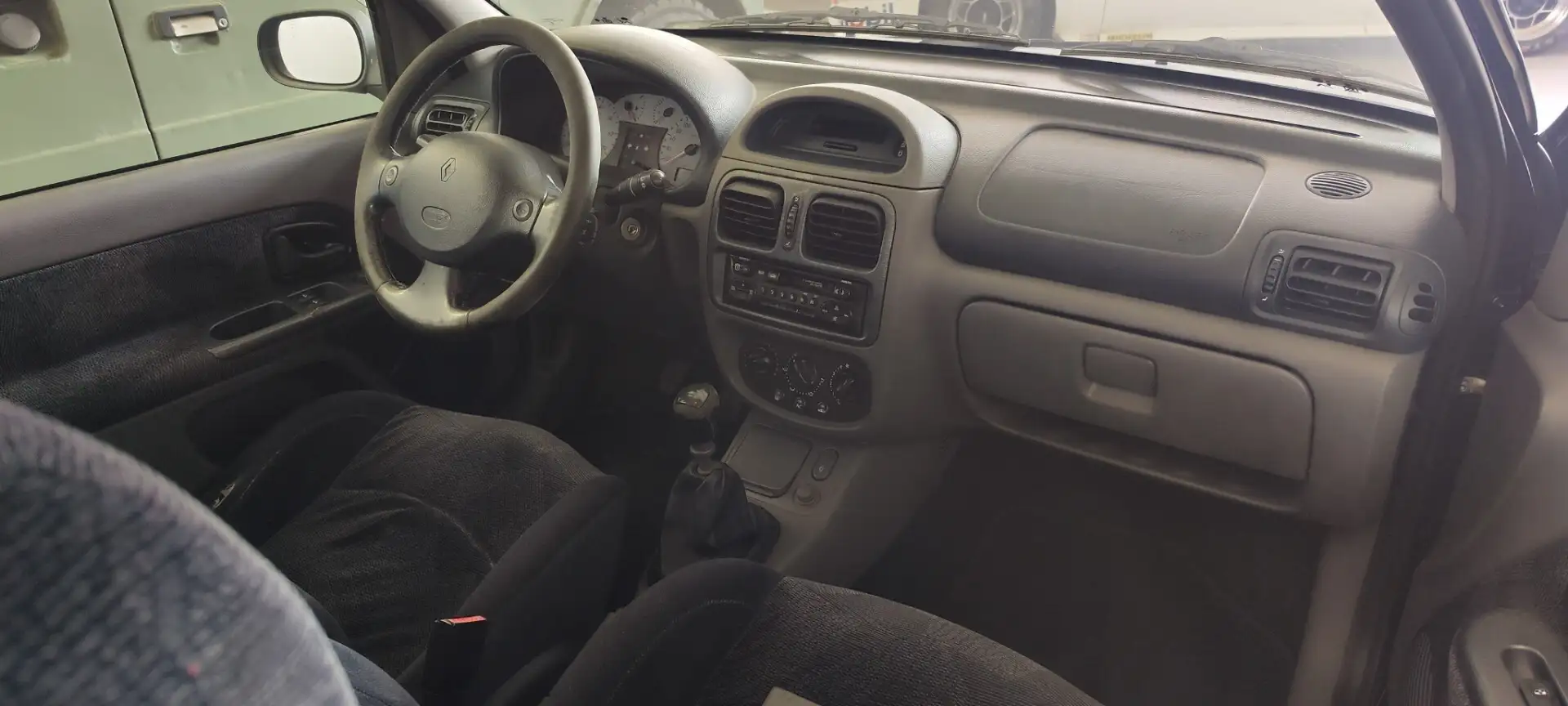 Renault Clio Clio 1.6 16V cat 3 porte Blu/Azzurro - 2