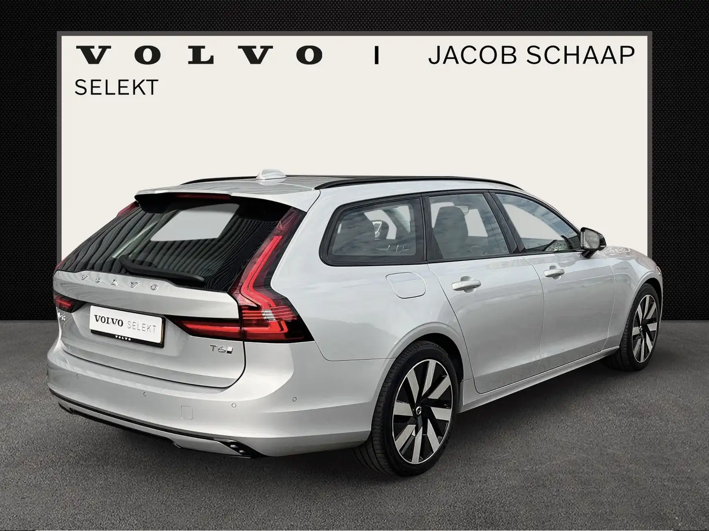 Volvo V90 T6 350pk AWD Ultra Dark / 360 Camera / Head-Up / S Grijs - 2