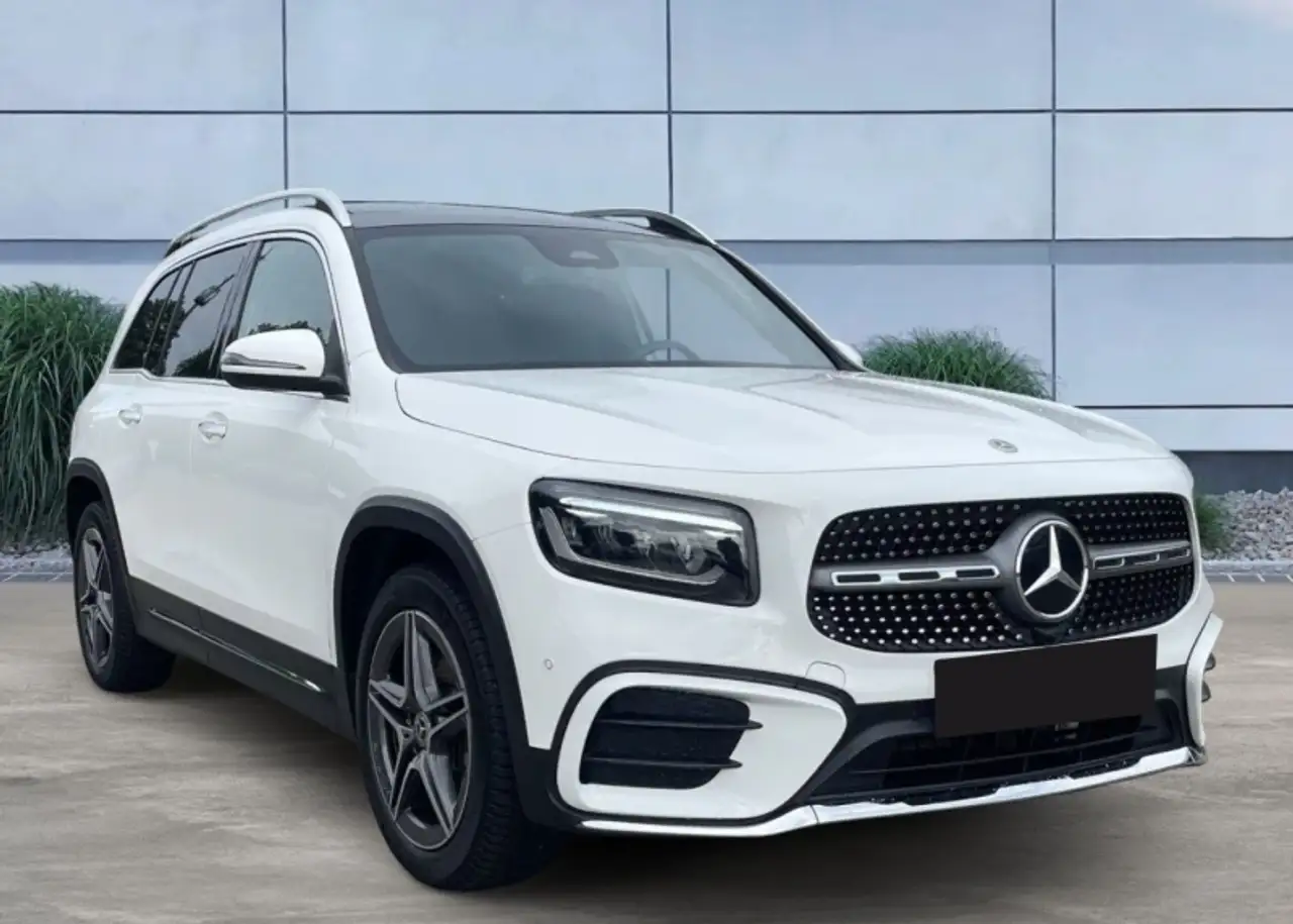 Mercedes-Benz GLB 200