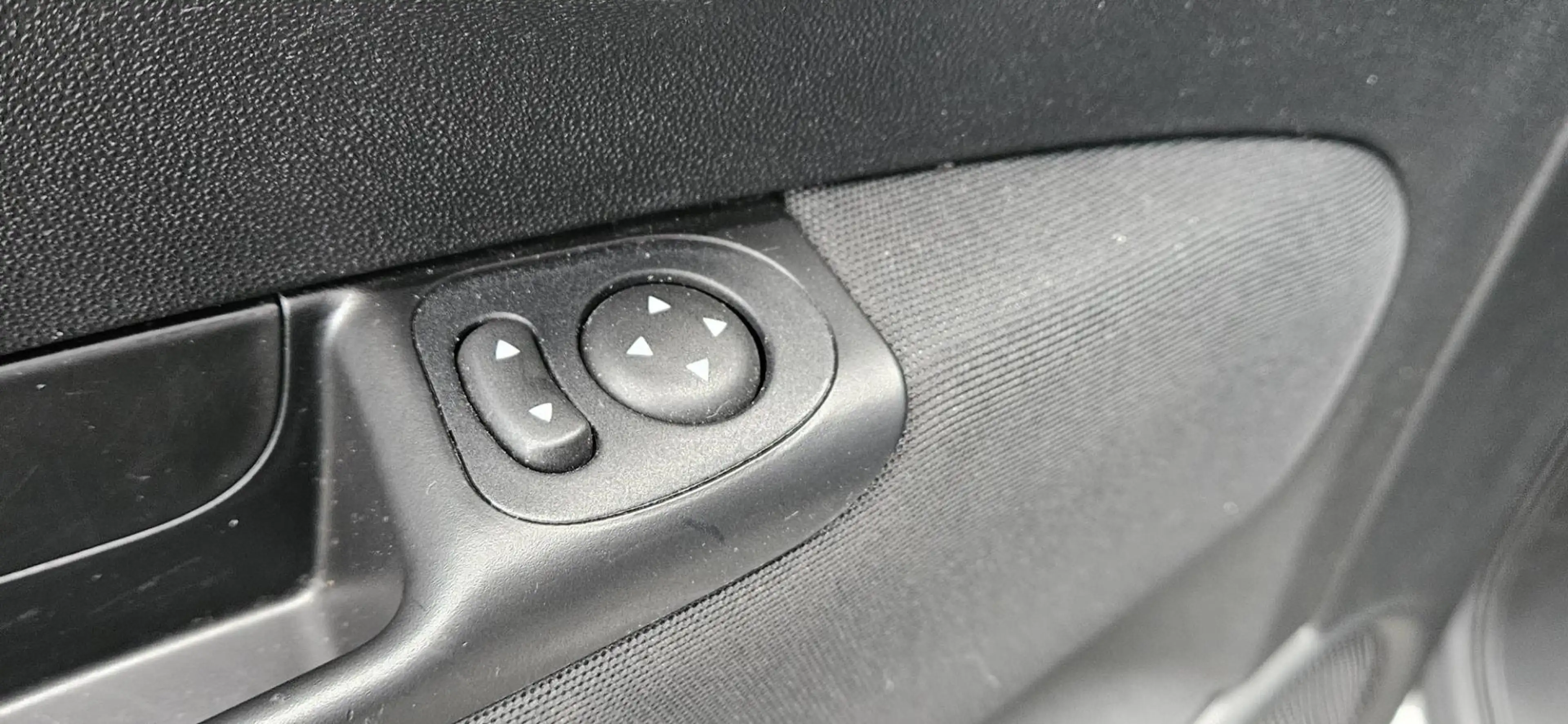 Abarth 500 595 1.4 T-jet 135 Airco Navi PDC Bleutooth 1ste ei — photo 30