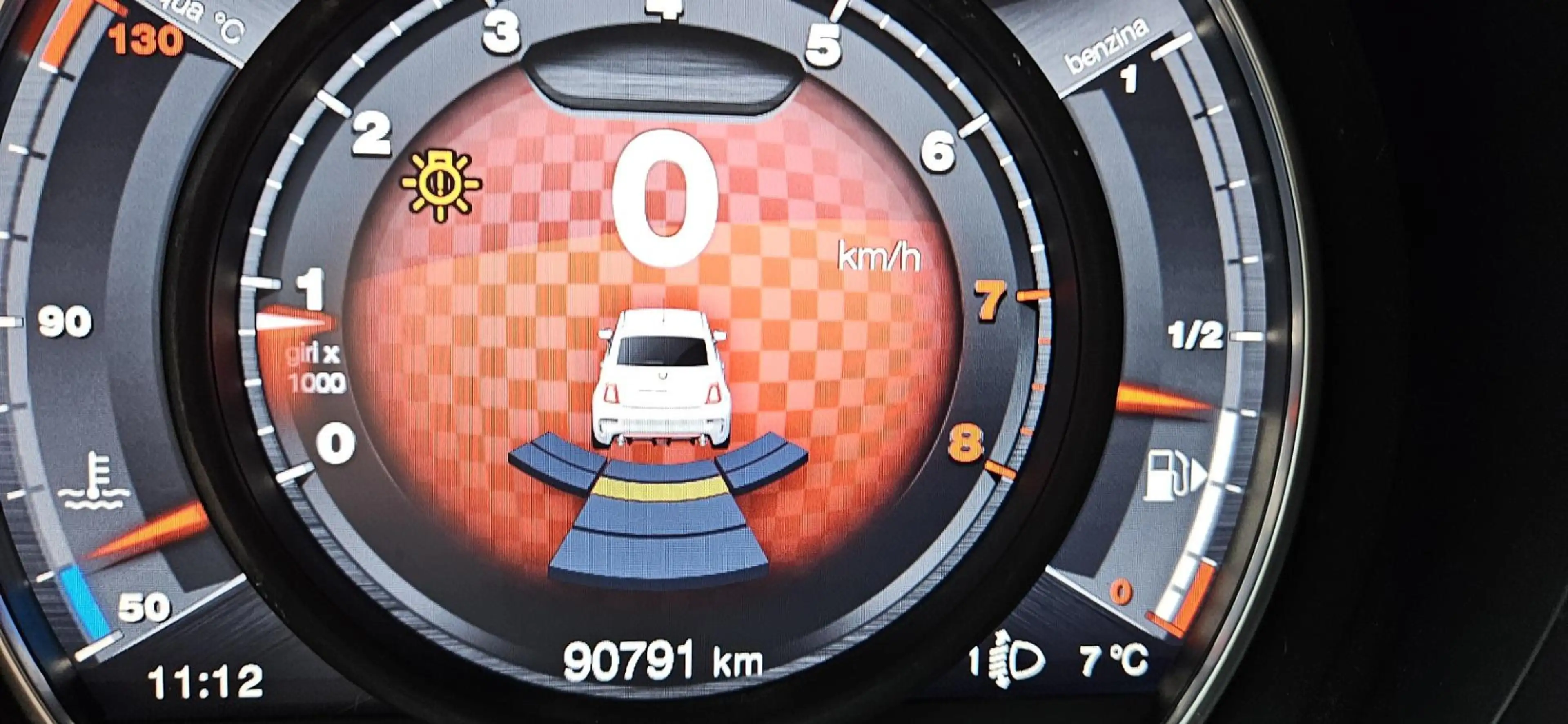 Abarth 500 595 1.4 T-jet 135 Airco Navi PDC Bleutooth 1ste ei — photo 6