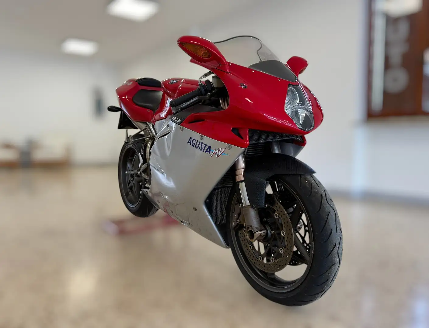 MV Agusta F4 750 S 1+1 Rojo - 1