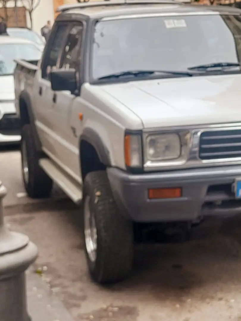 Mitsubishi PICK UP l200 - 1