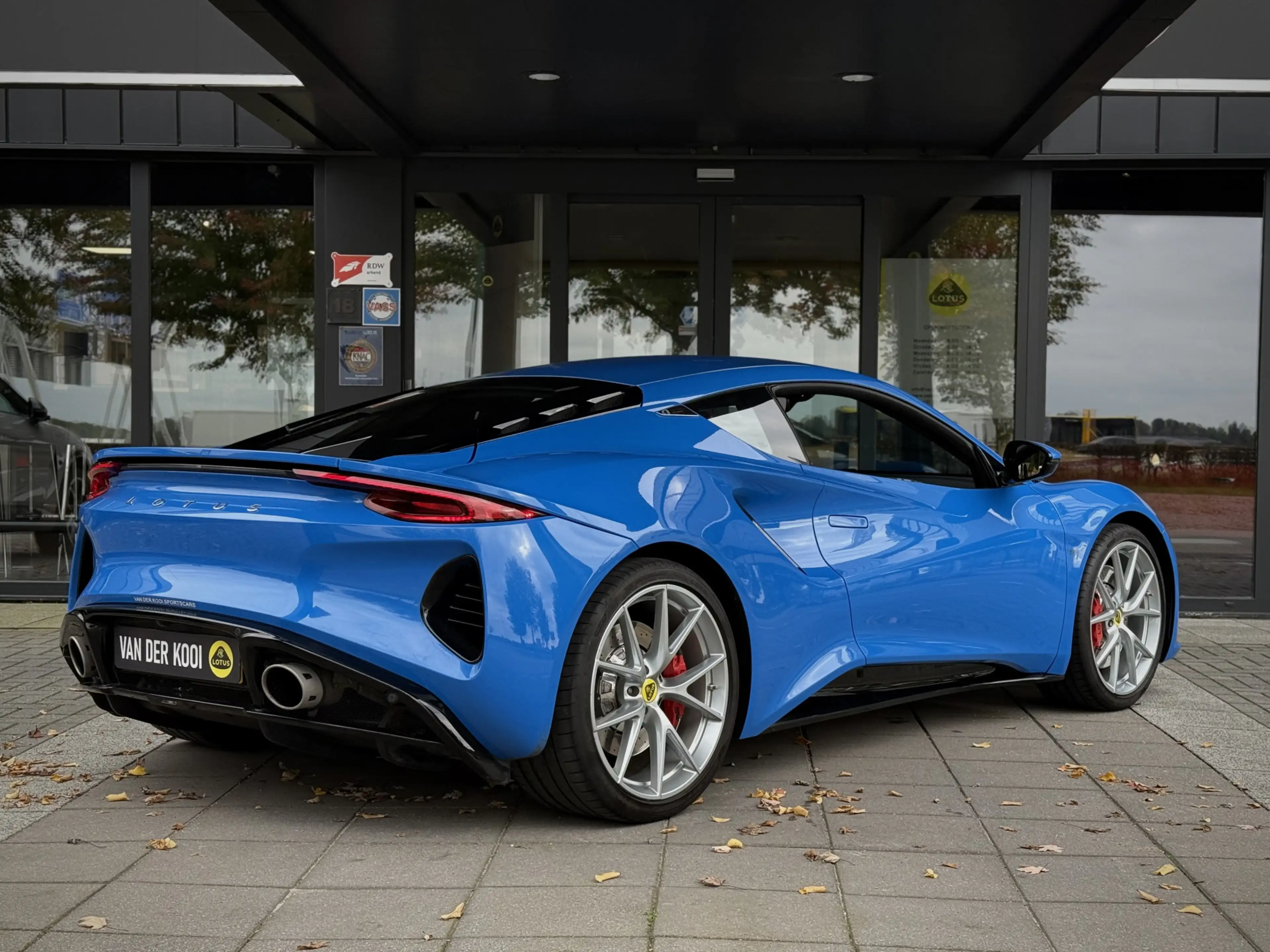 Lotus Emira 3.5 V6 First Edition — photo 5