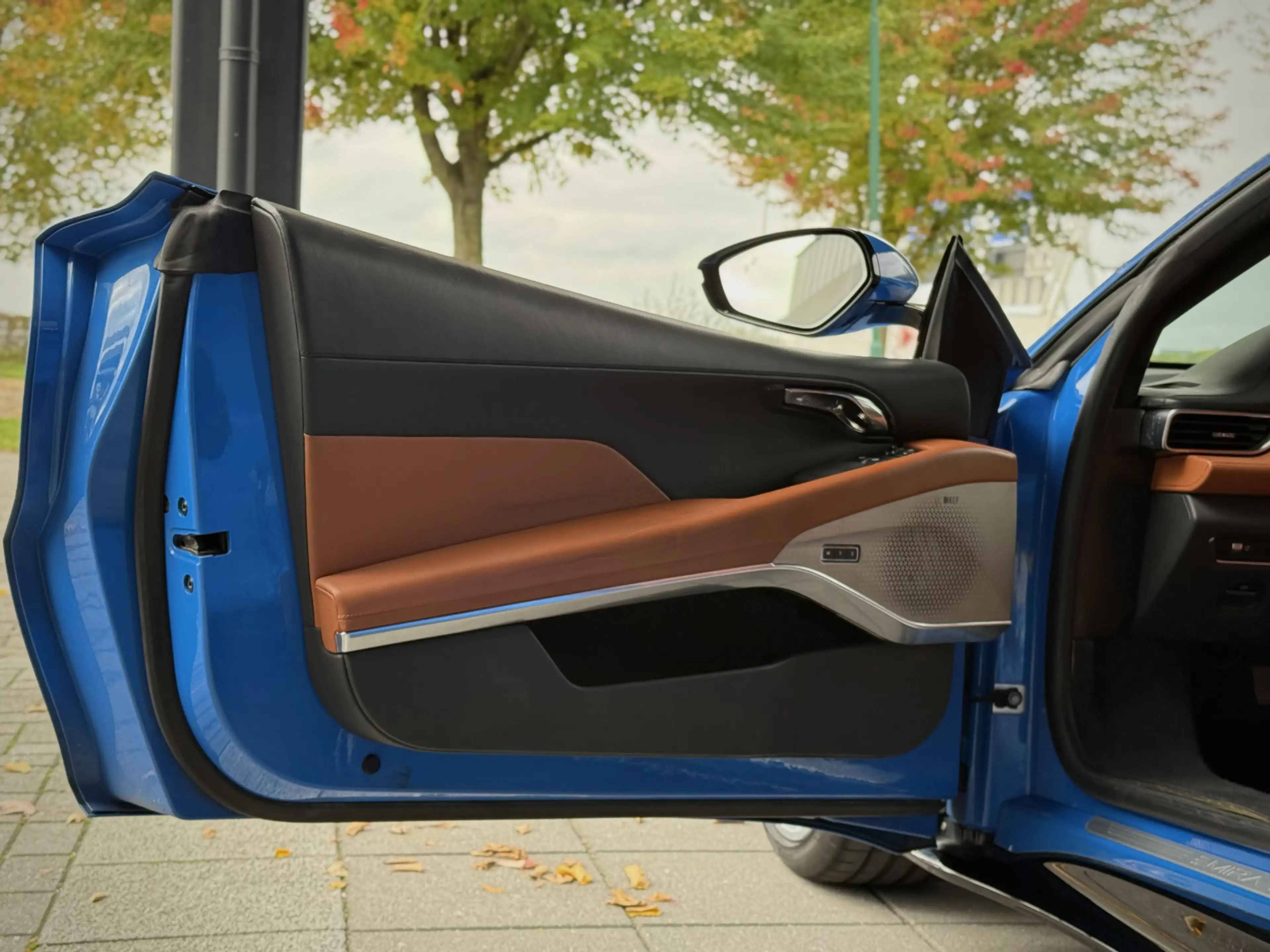 Lotus Emira 3.5 V6 First Edition — photo 9