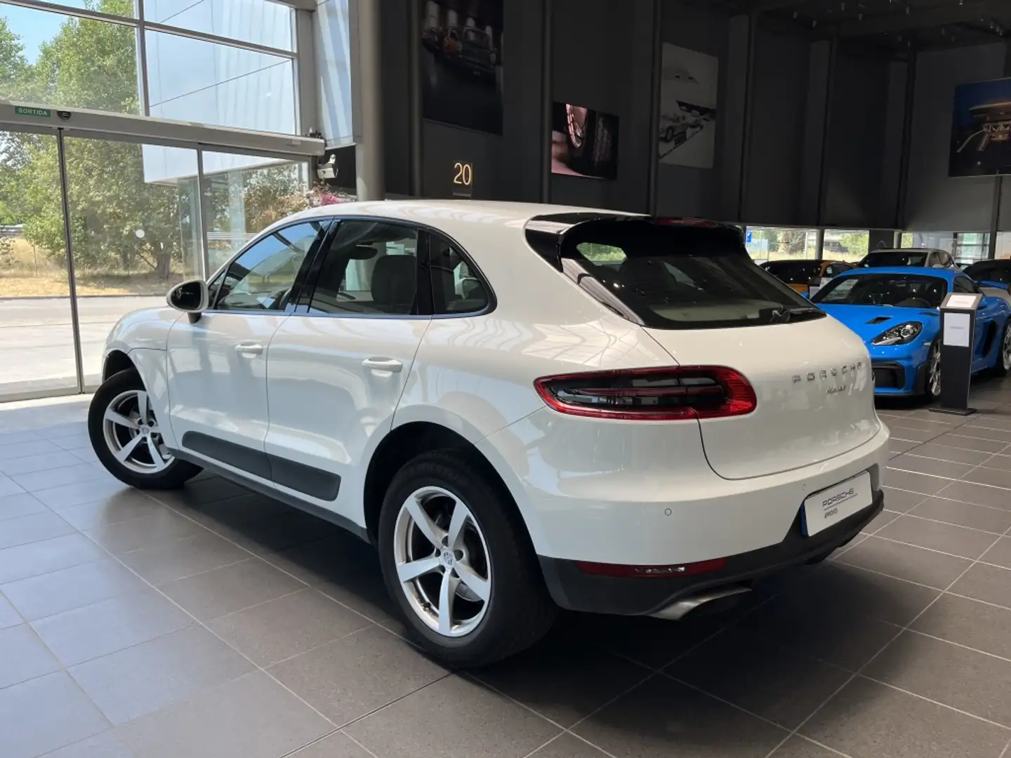 Porsche Macan Aut. Blanco - 2