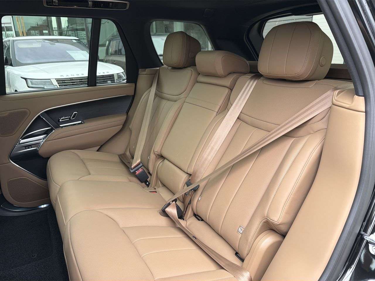 2026 Land Rover Range Rover P460e SE SWB thumb 20
