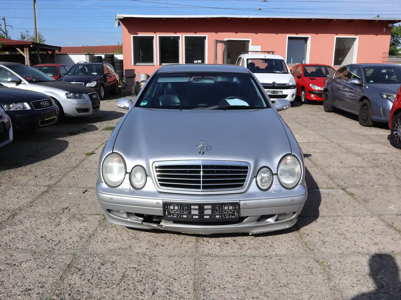 Mercedes-Benz CLK 200