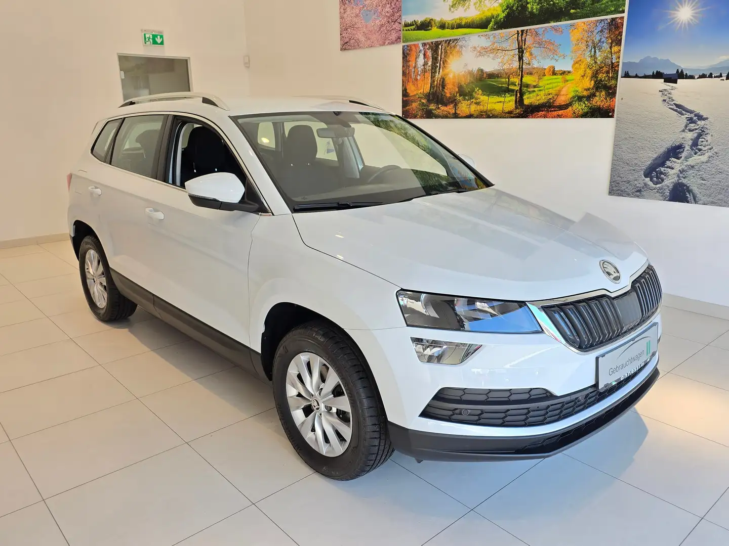 Skoda Karoq Ambition Weiß - 1