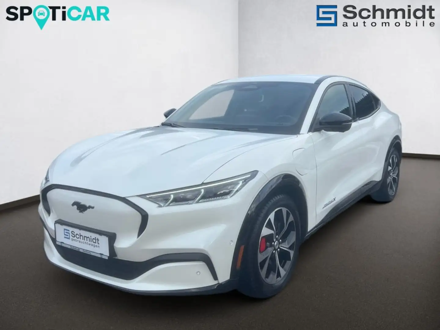 Ford Mustang Mach-E Elektro 91kWh Extended Range Premiu Blanc - 1