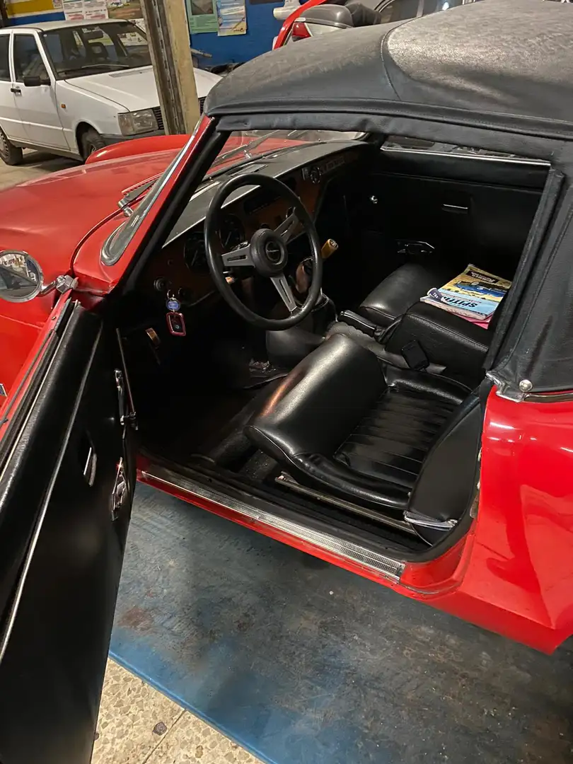 Triumph Sonstige Rot - 2