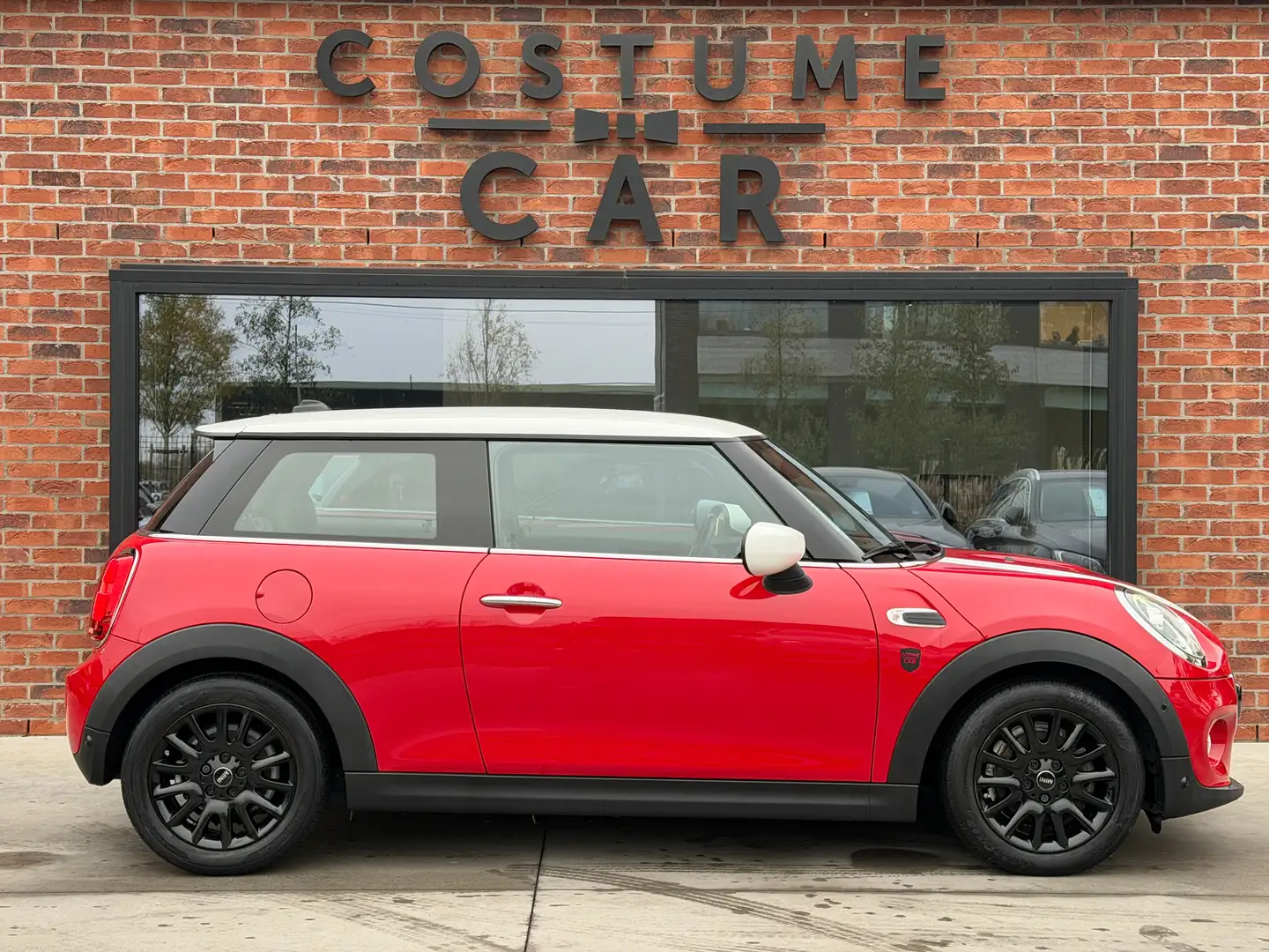 MINI Cooper Cooper - 136ch - LED - Eclairage d'ambiance Rouge - 2