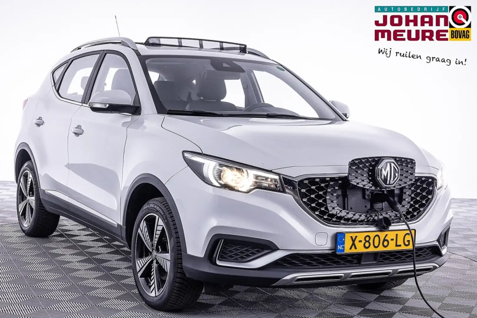MG ZS EV Luxury 45 kWh | PANORAMADAK | LEDER Wit - 1