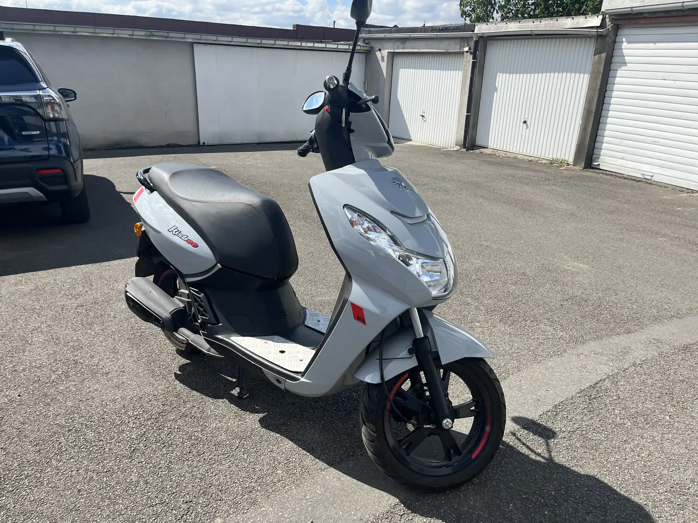 Peugeot Kisbee - 1