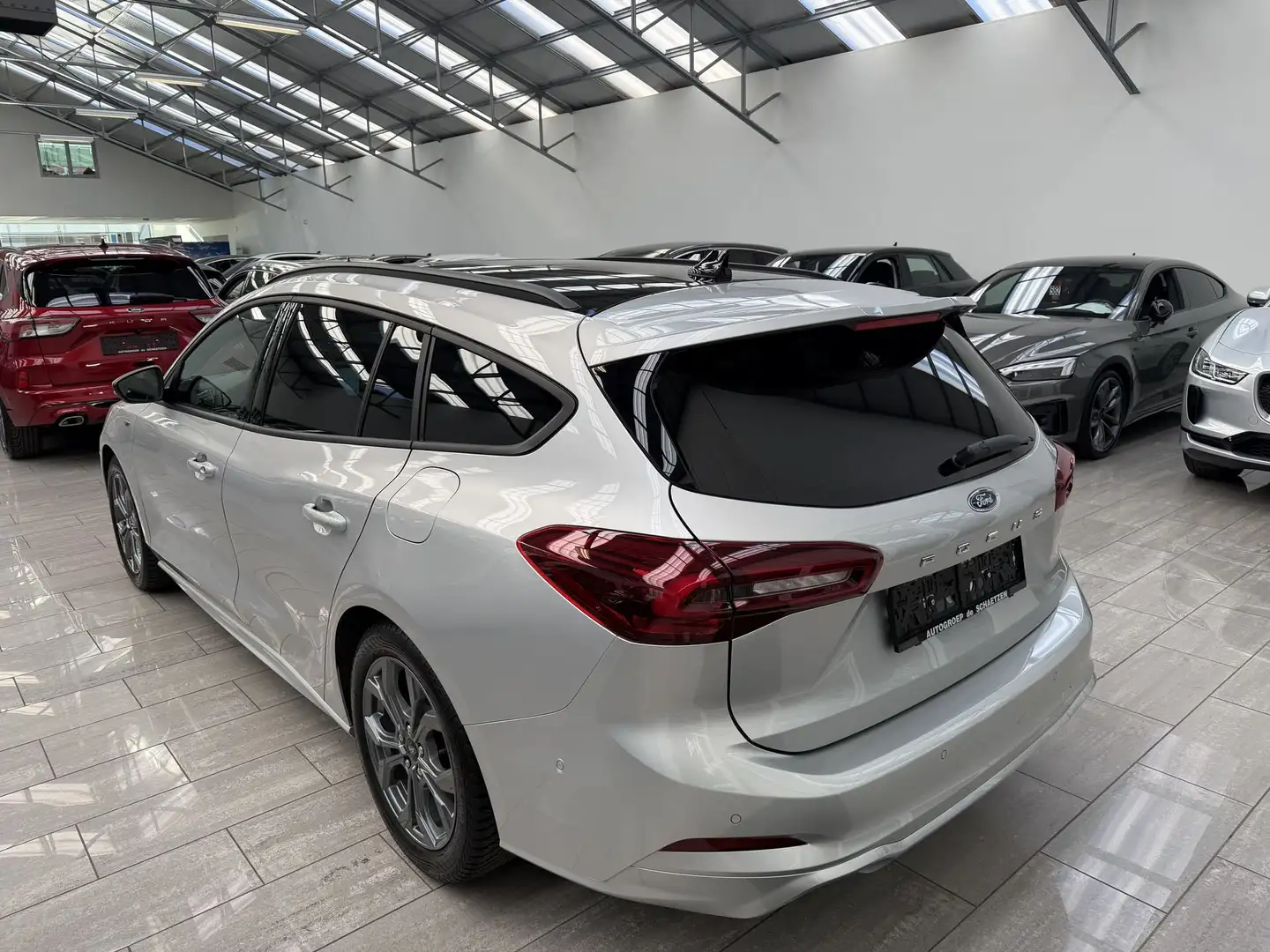 Ford Focus EcoBoost mHEV ST-Line X AUT Gris - 2