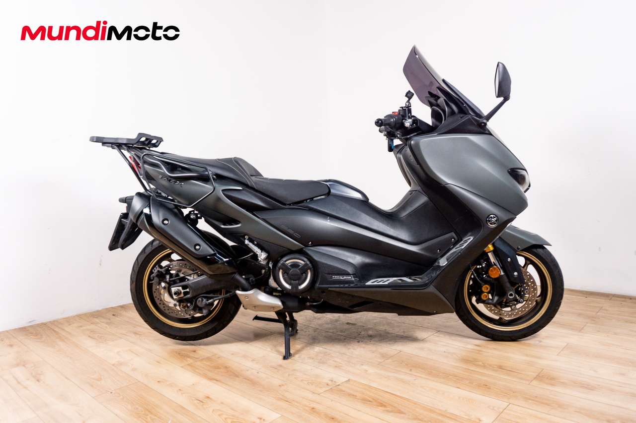 Yamaha TMAX 560