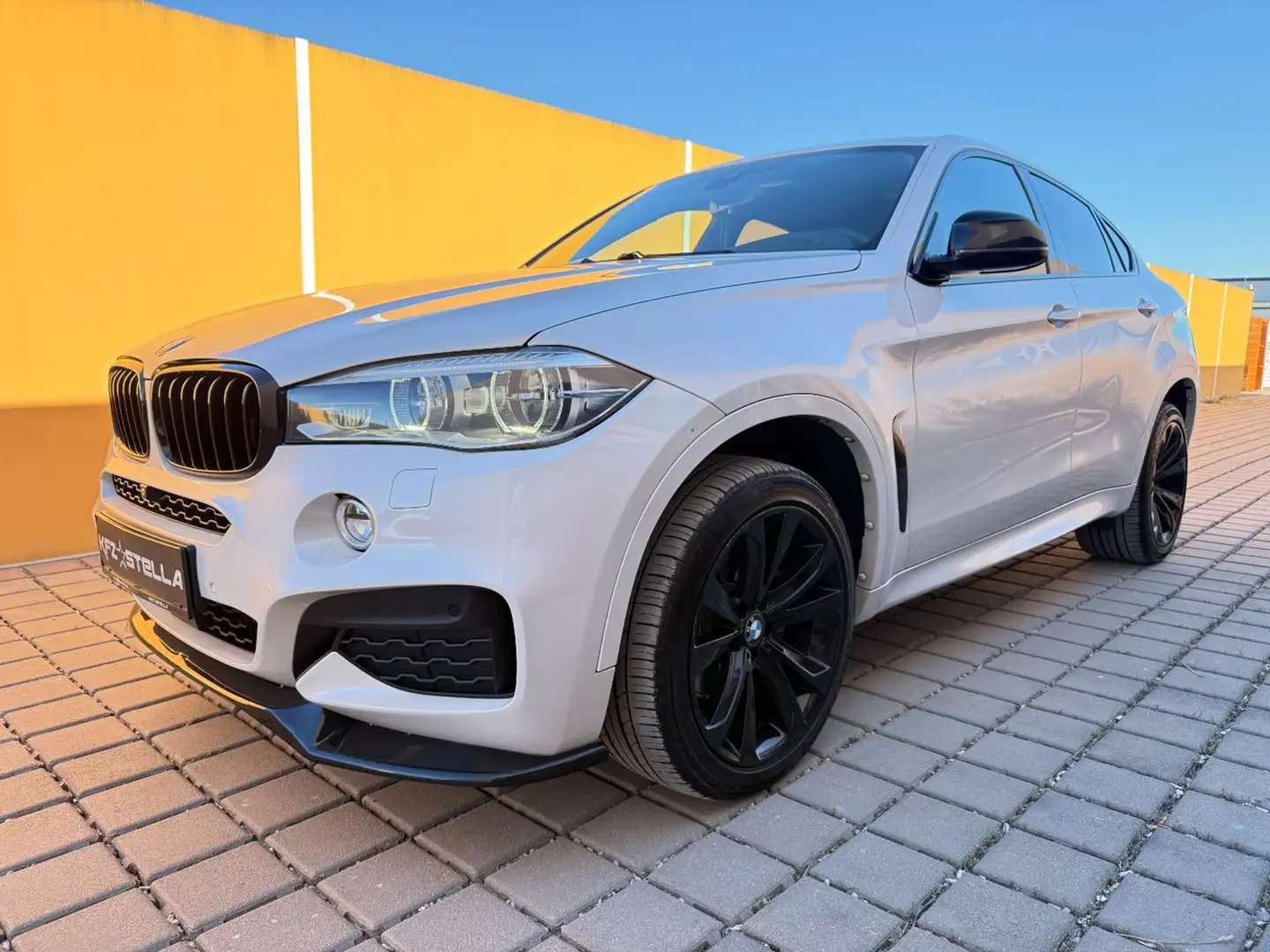 BMW X6 xDrive30d Weiß - 1