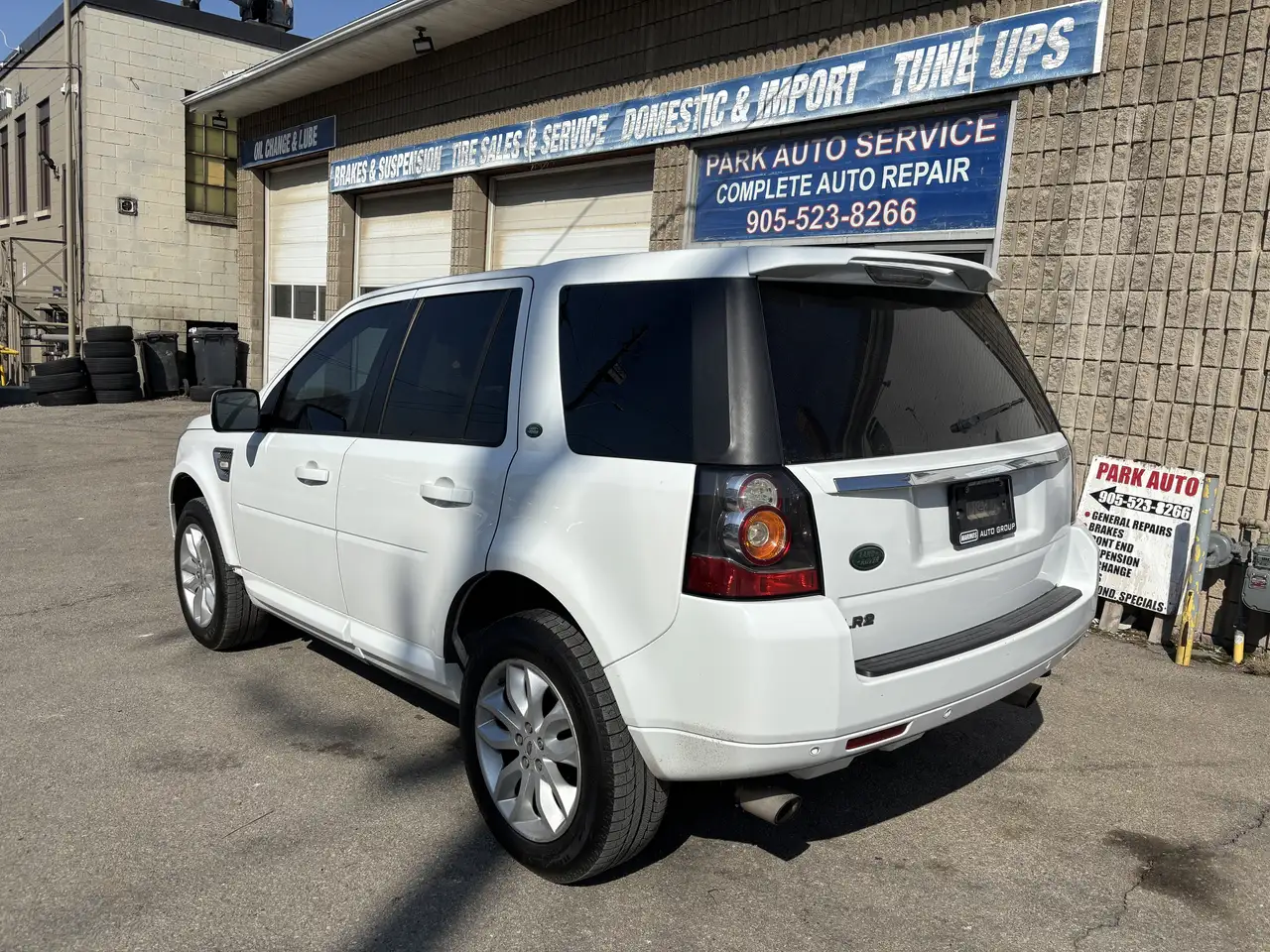 Land Rover LR2 снимка Land Rover LR2