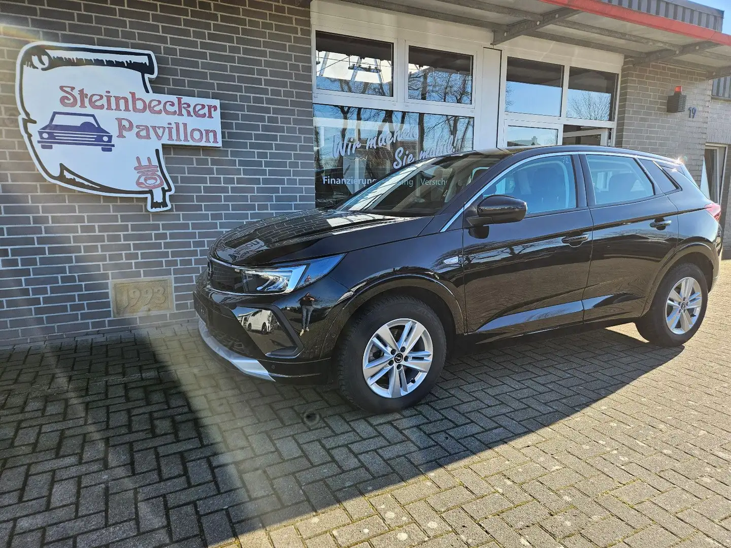 Opel Grandland X Grandland Enjoy KAM SHZ LHZ ACC NAV INTELLI LED Schwarz - 1
