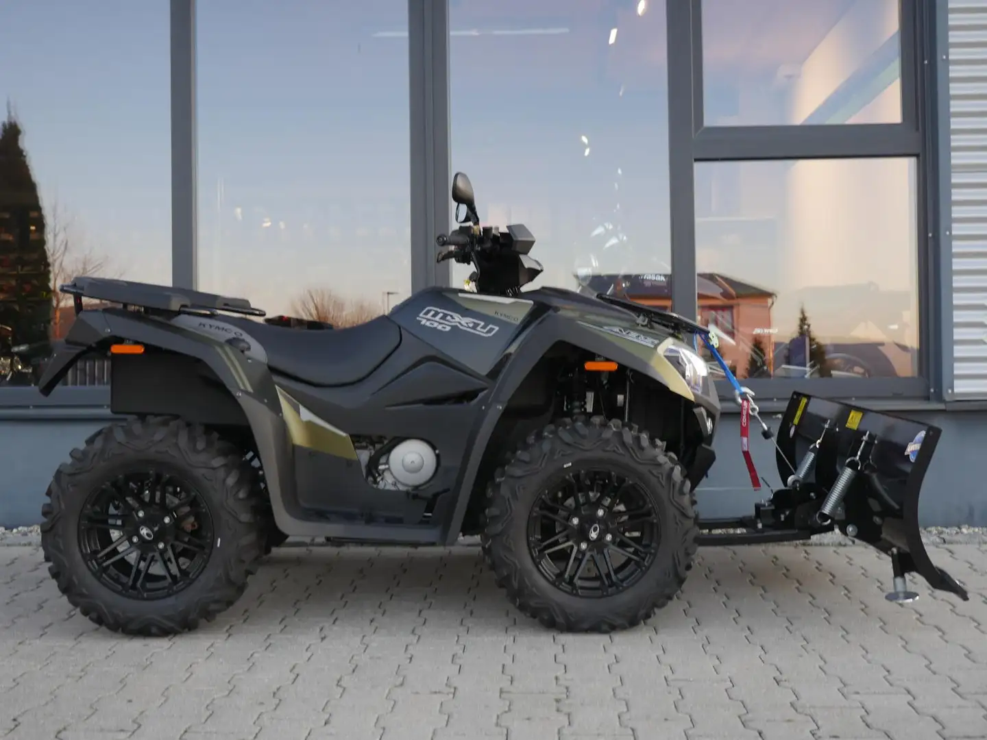 Kymco MXU 700 i EPS ABS T3b - Schneeschild - 1