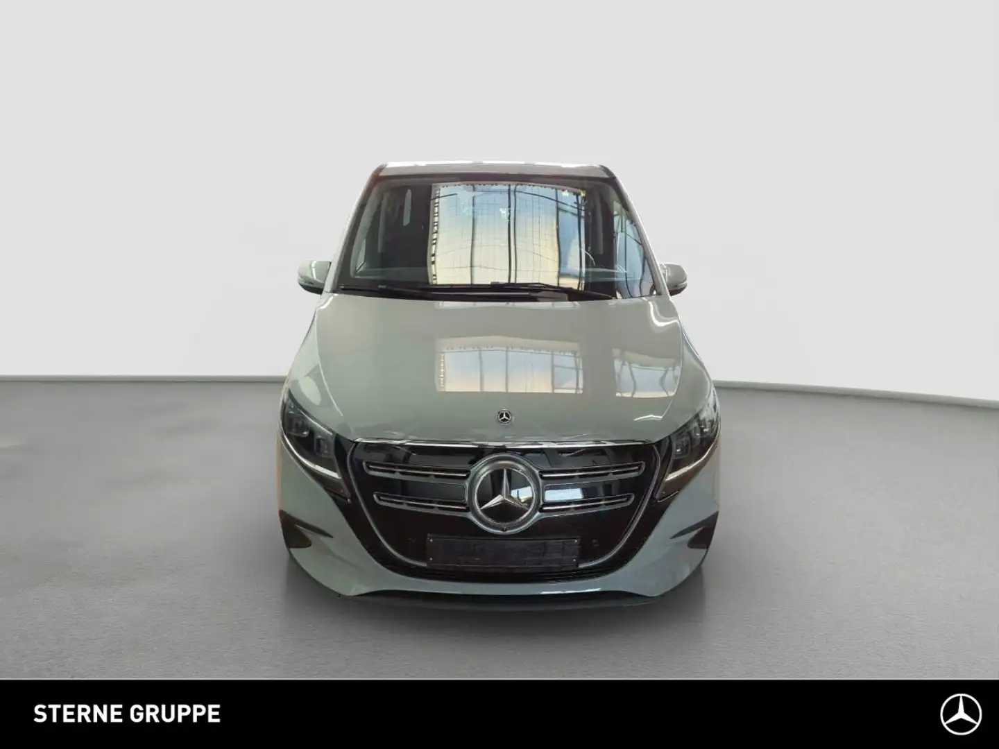 Mercedes-Benz EQV 300 EQV 300 Lang Basic/Modellgeneration 2 Distronic Grau - 2