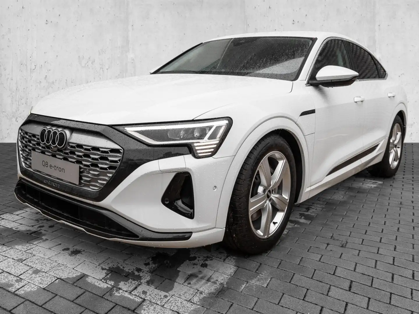 Audi Q8 e-tron Sportback advanced 50 quattro 250 kW Weiß - 2