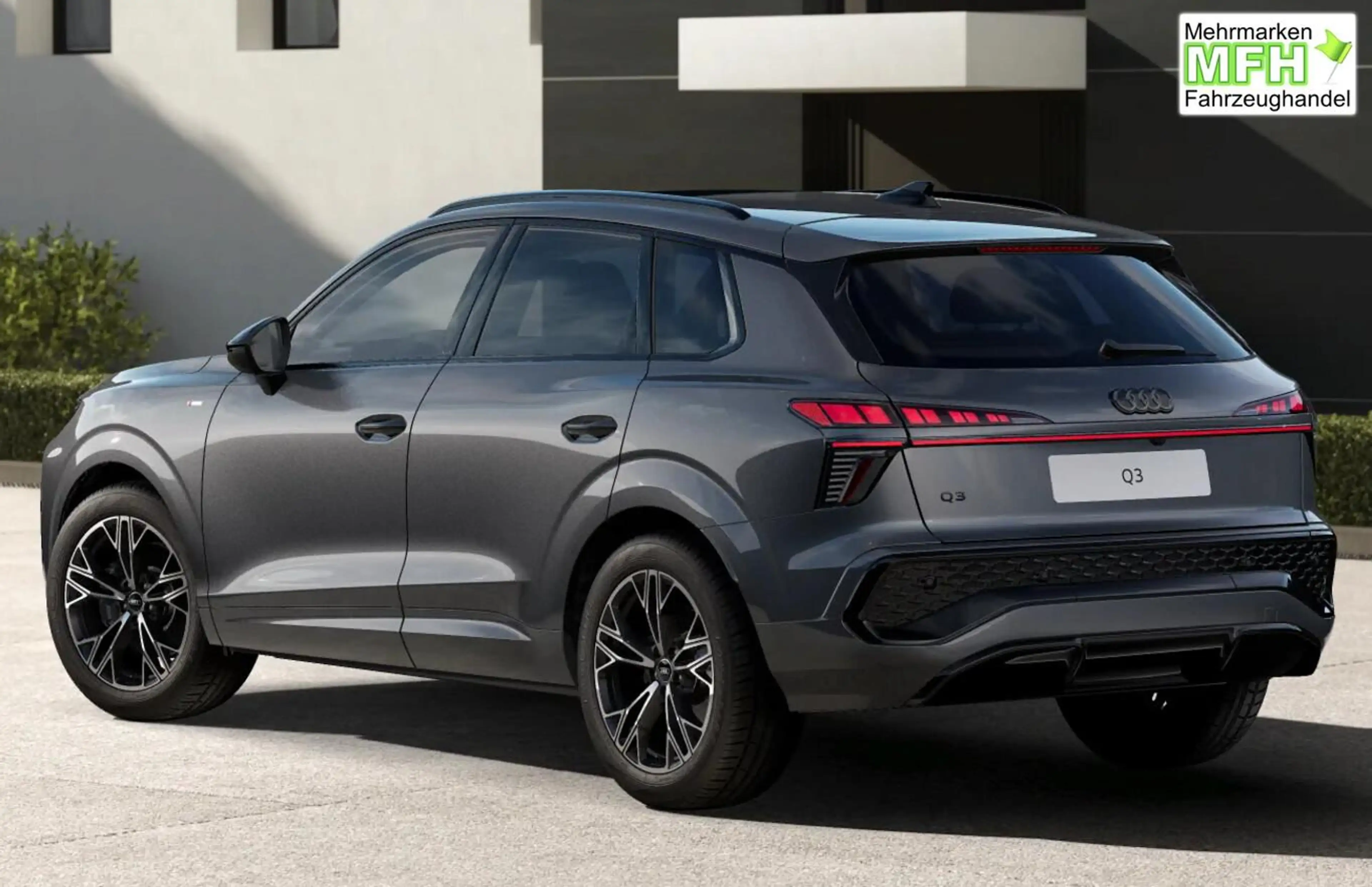 Audi Q3 2xS line Tech+ Pano KlimaP PrivG 19Z PDC+ eHK 1... — photo 2
