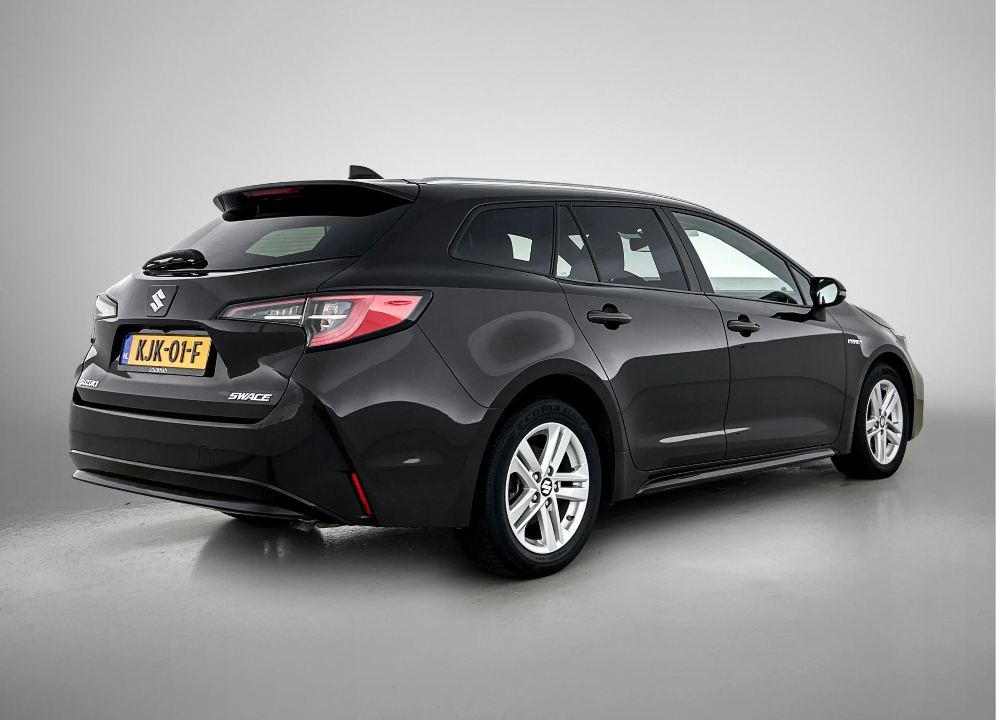 Suzuki Swace Select — photo 2