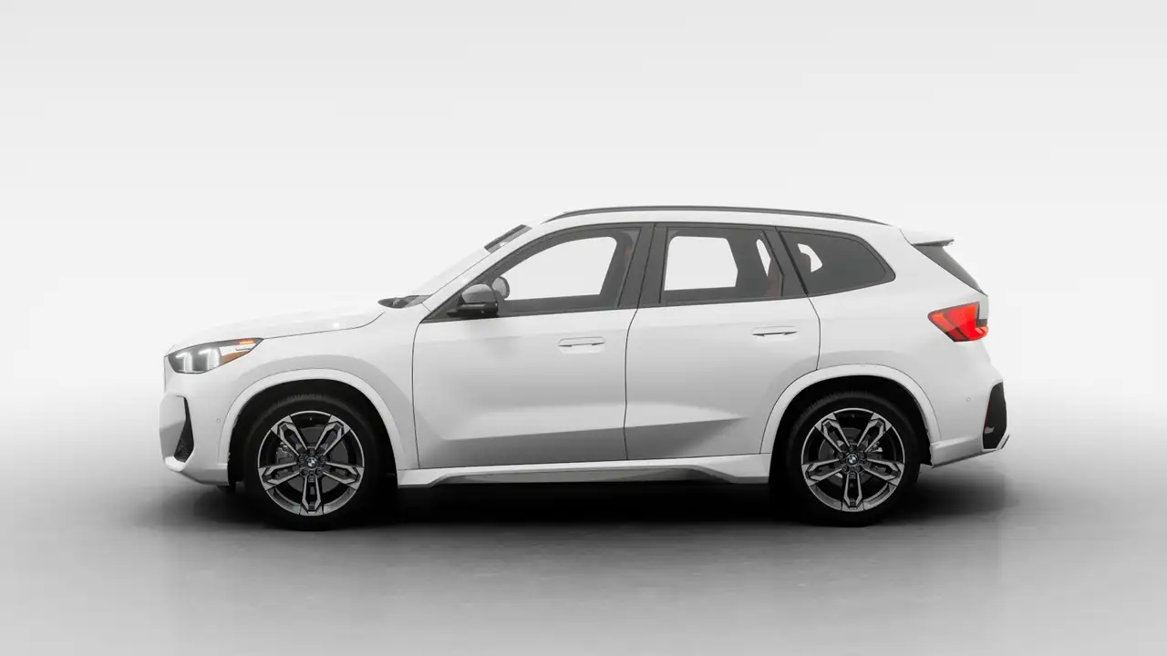 BMW X1 снимка BMW X1