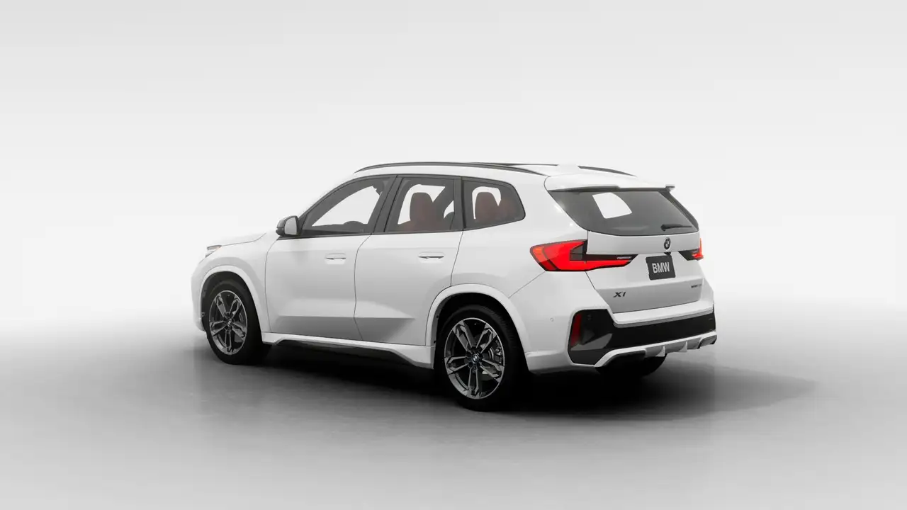 BMW X1 снимка BMW X1