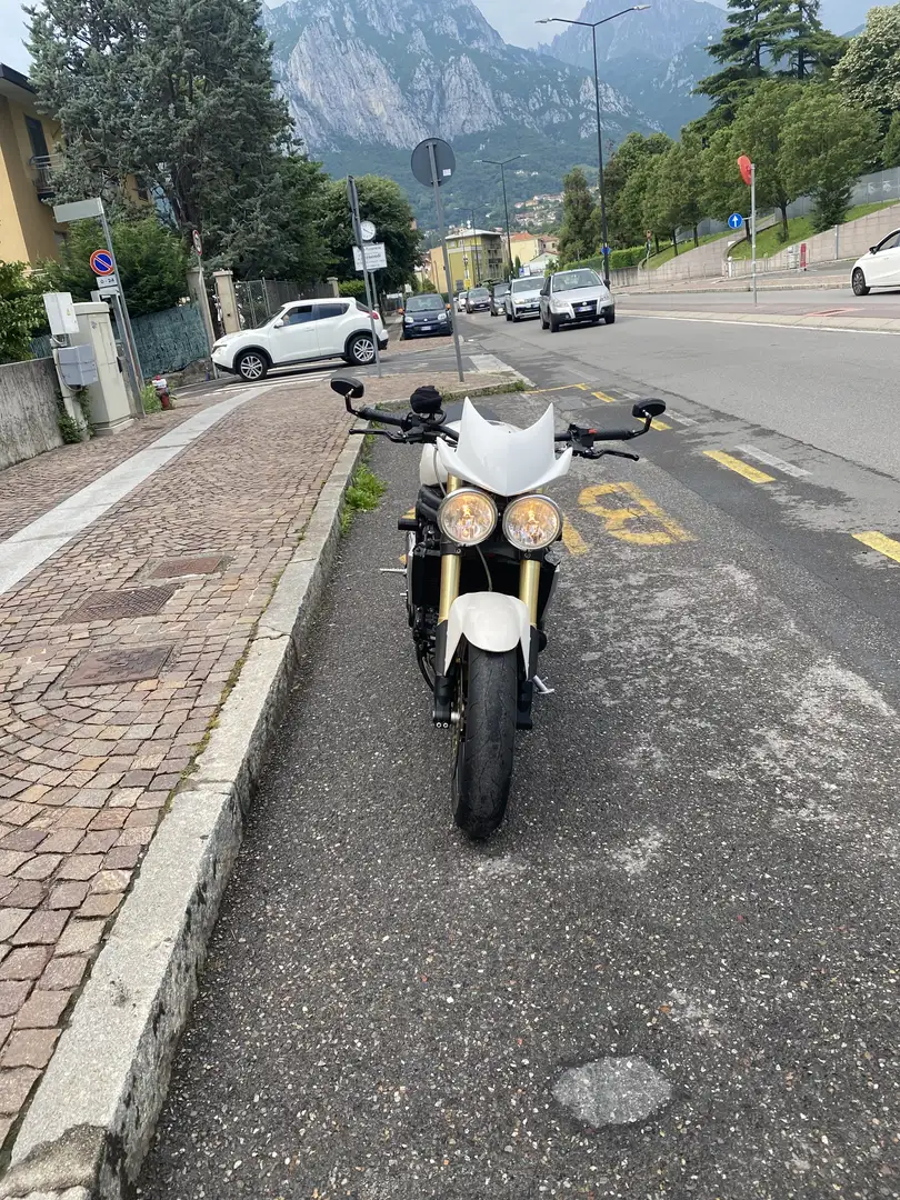 Triumph Speed Triple 1050 - 2