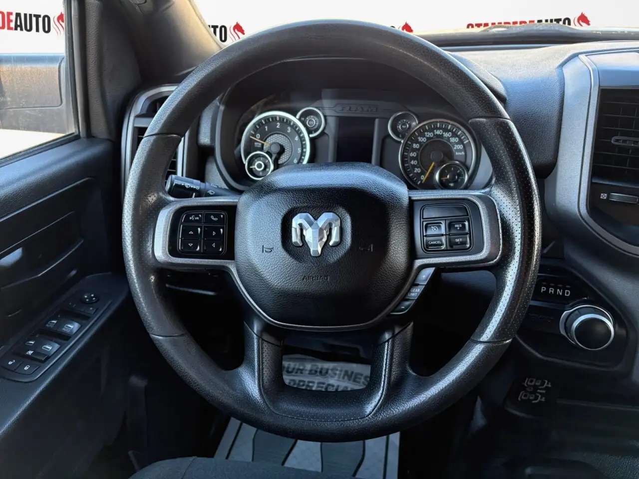 RAM 3500 снимка RAM 3500