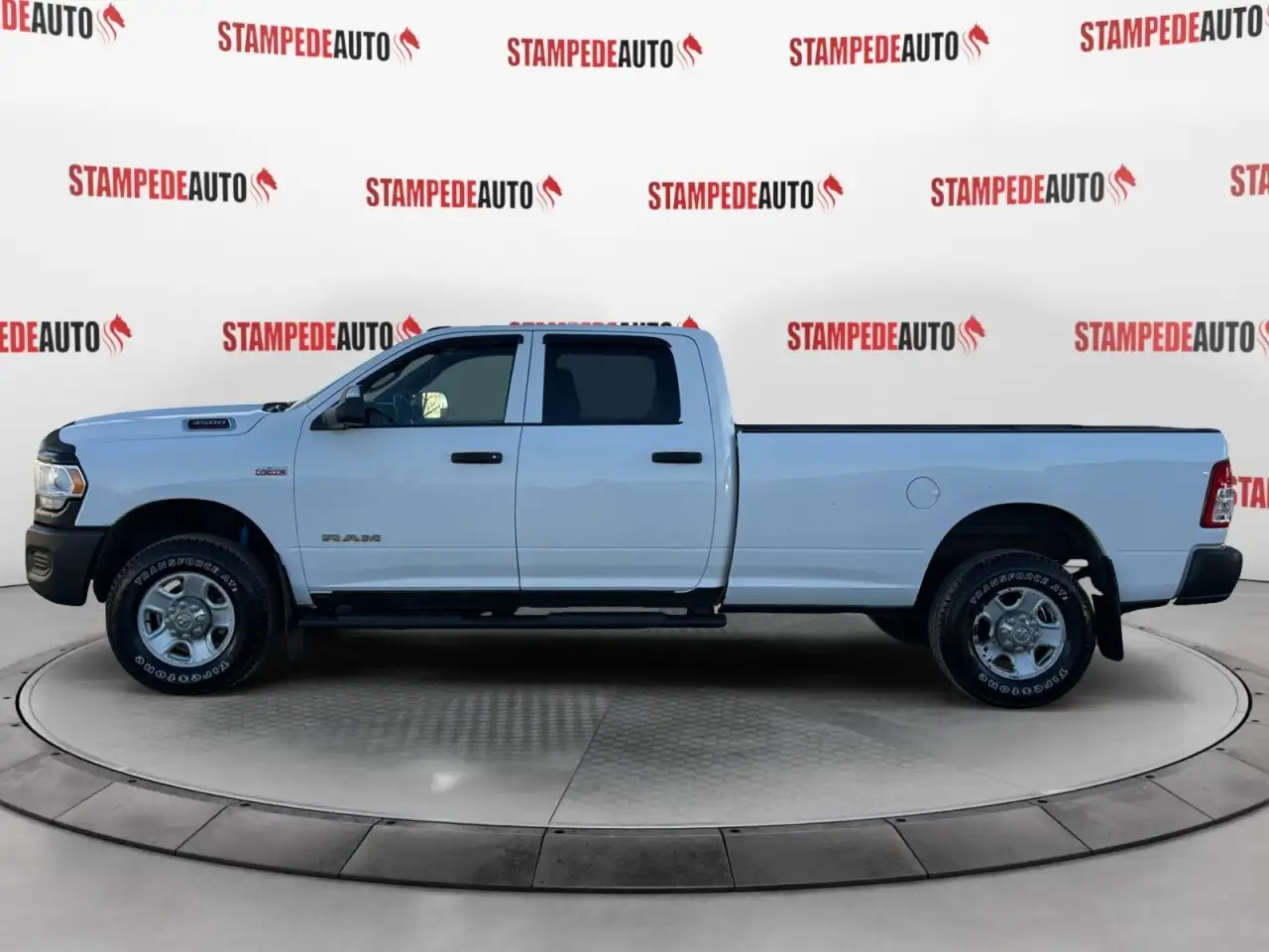 RAM 3500 снимка RAM 3500