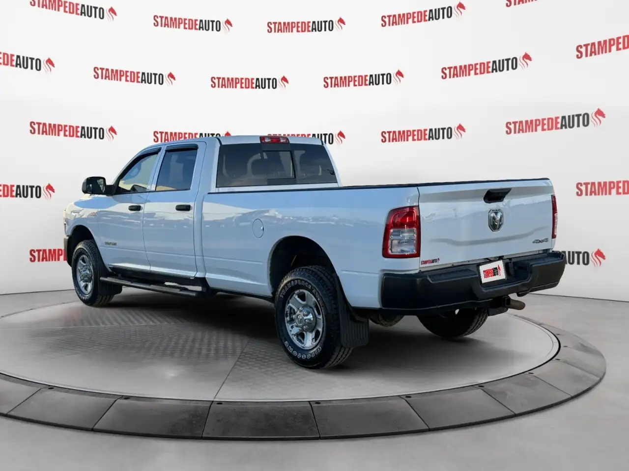 RAM 3500 снимка RAM 3500