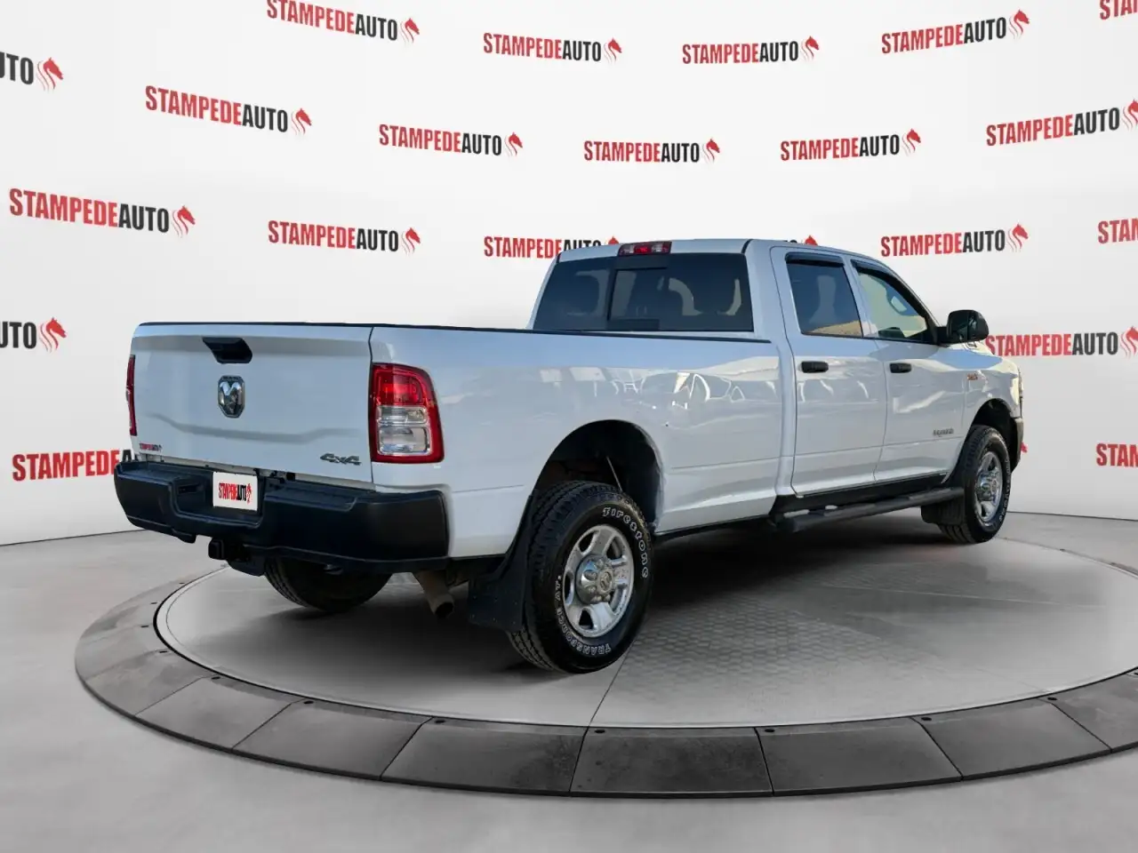 RAM 3500 снимка RAM 3500