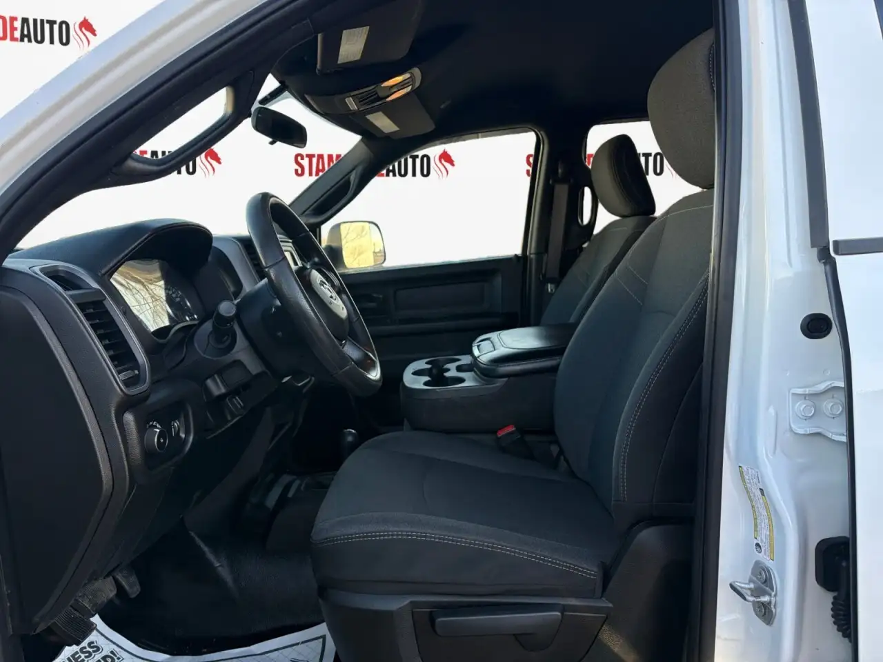 RAM 3500 снимка RAM 3500