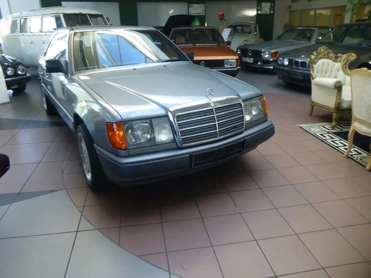 Mercedes-Benz CE 300