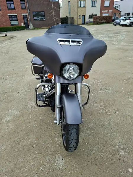 Harley-Davidson Street Glide - foto 4